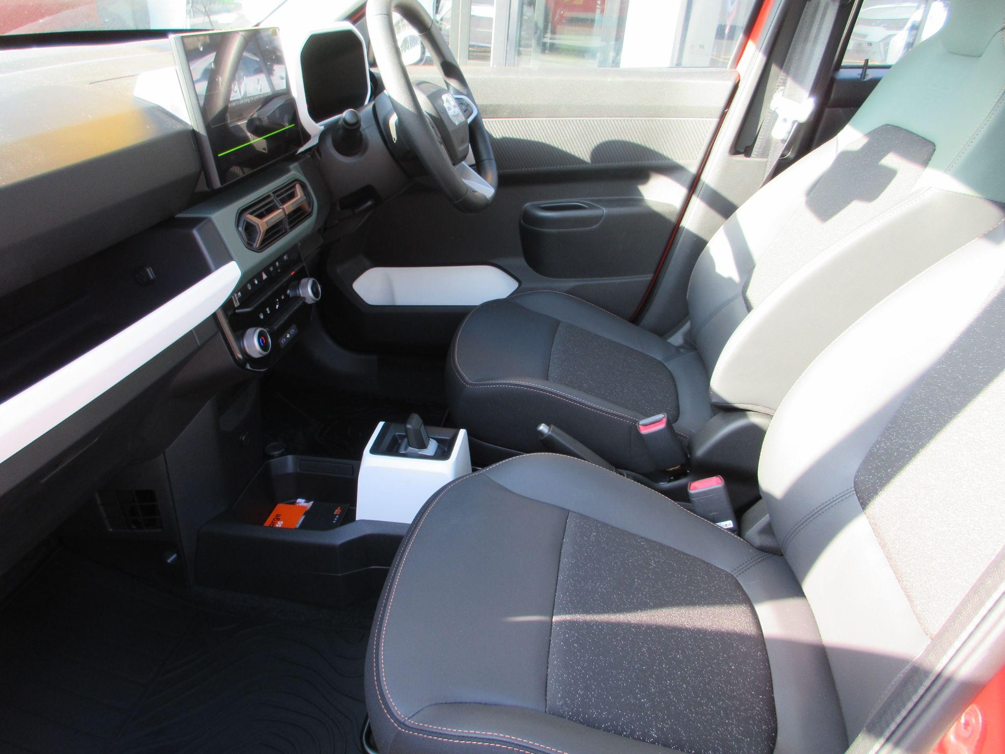 Dacia Spring Image 37