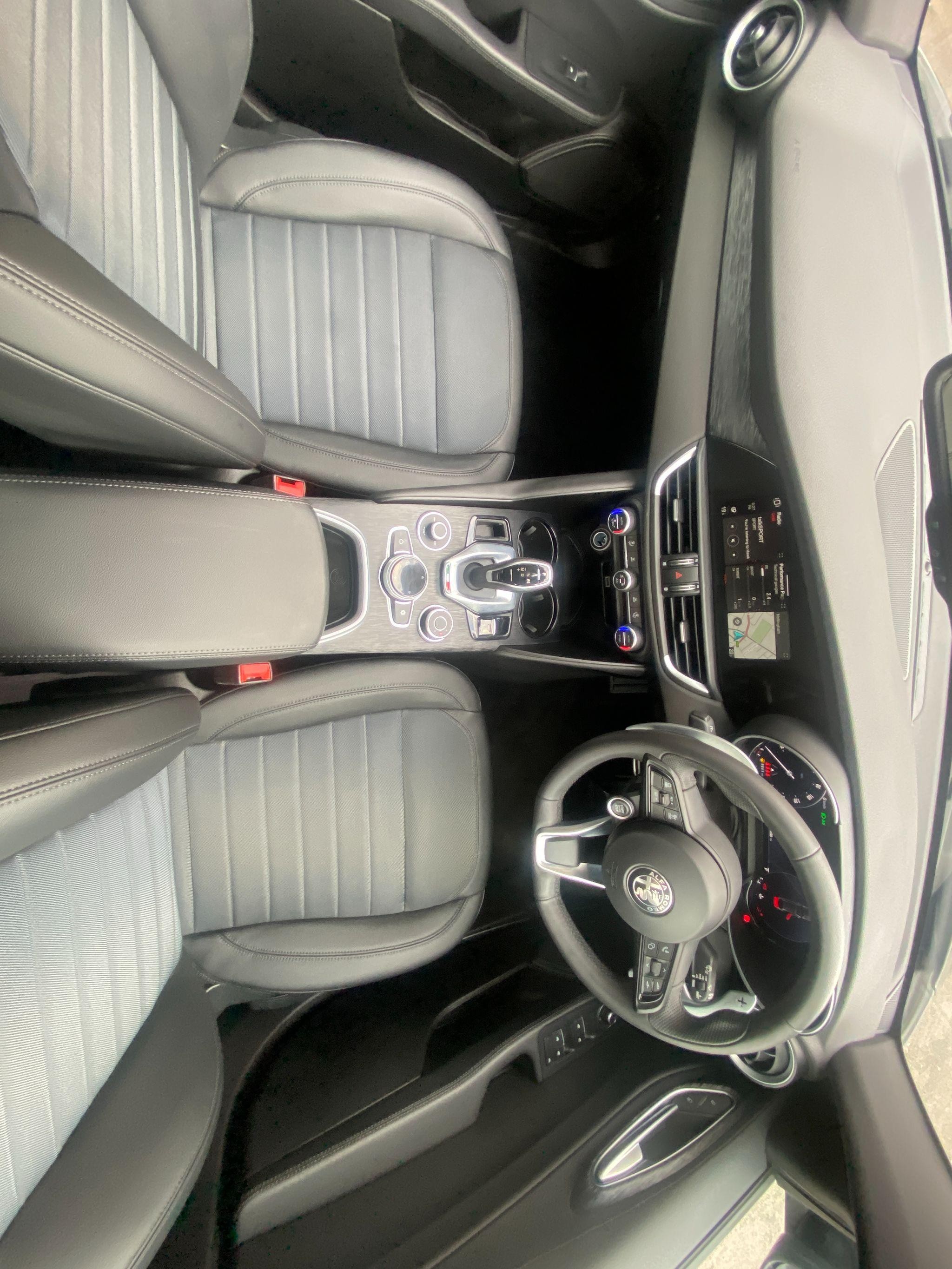 Alfa Romeo Giulia Image 15
