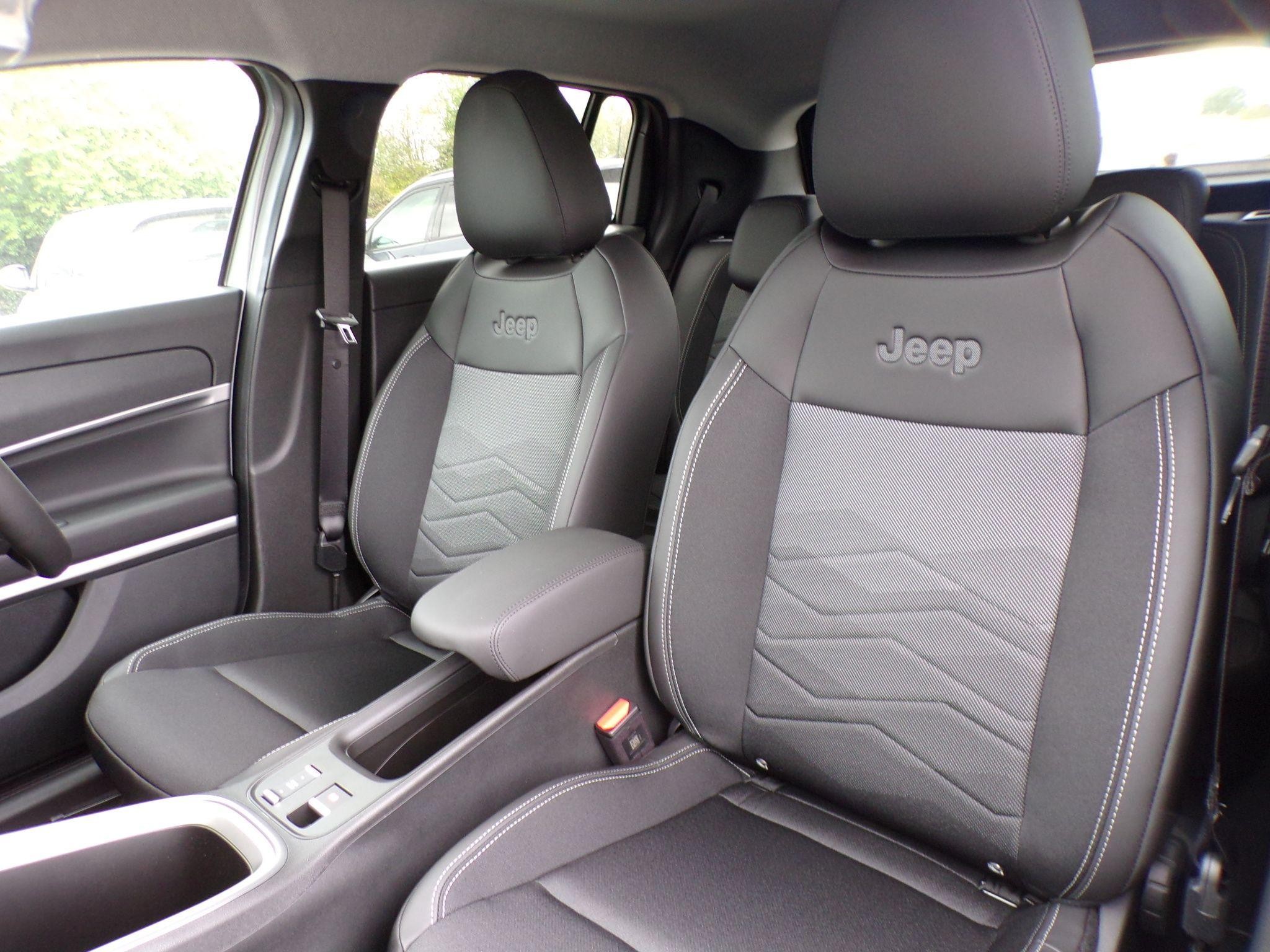 Jeep Avenger Image 16