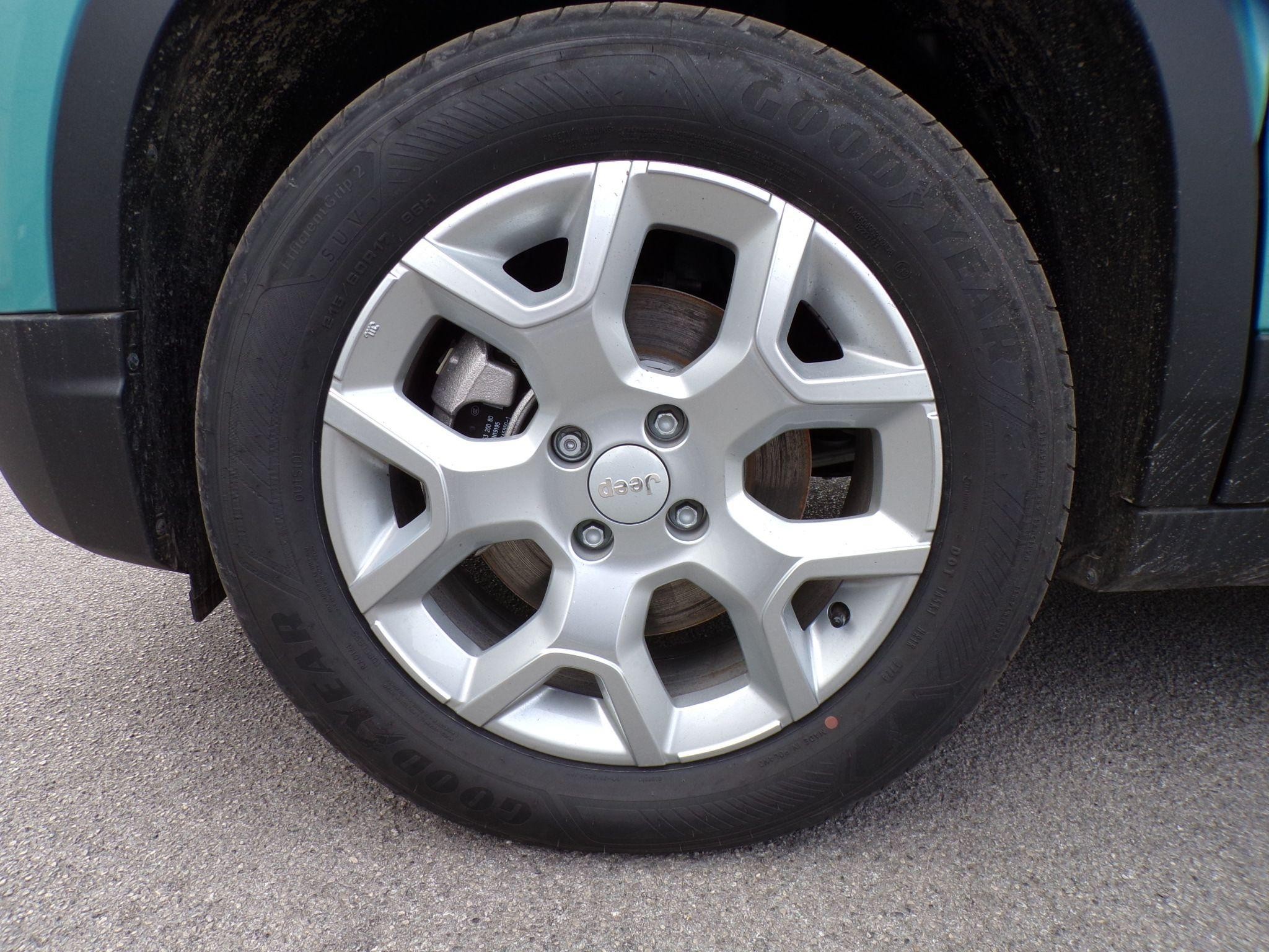 Jeep Avenger Image 11