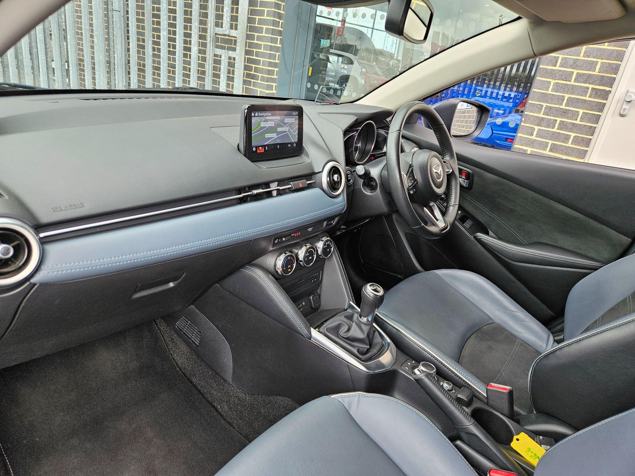 Mazda2 Image 13