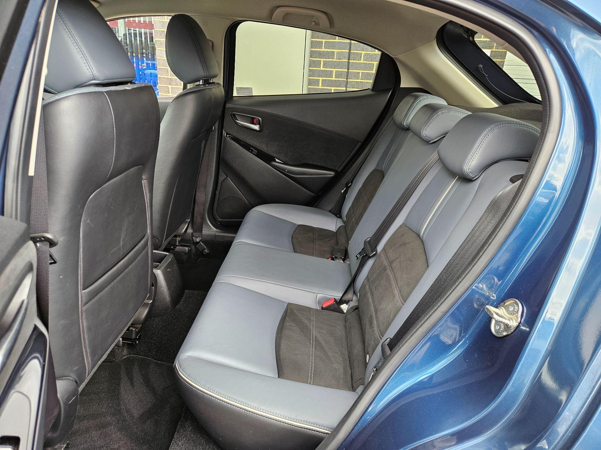 Mazda2 Image 19