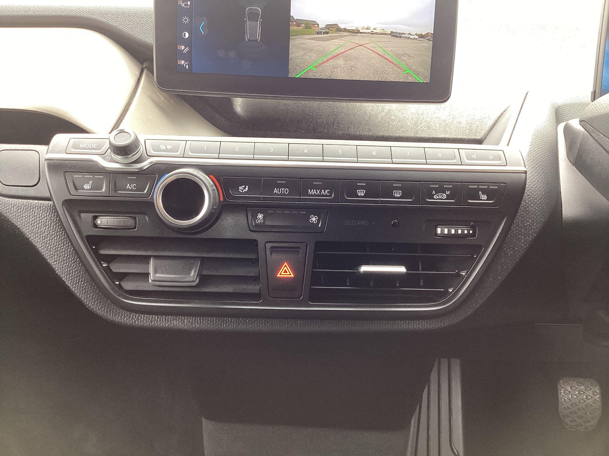 BMW i3 Image 12