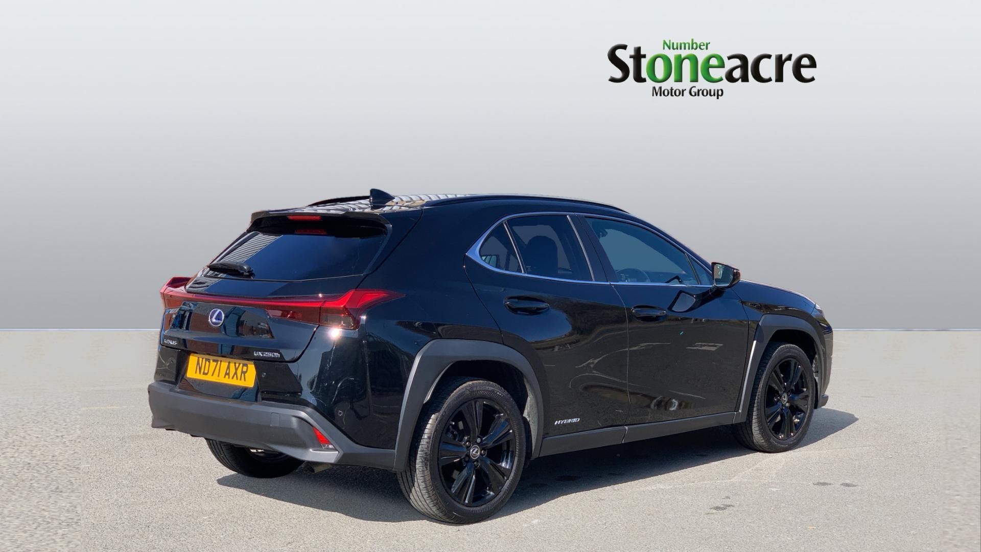 Lexus UX Self-Charging Hybrid Image 7