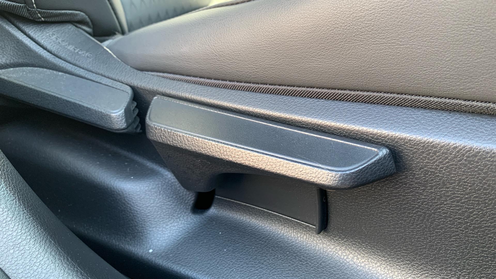 Lexus UX Self-Charging Hybrid Image 27
