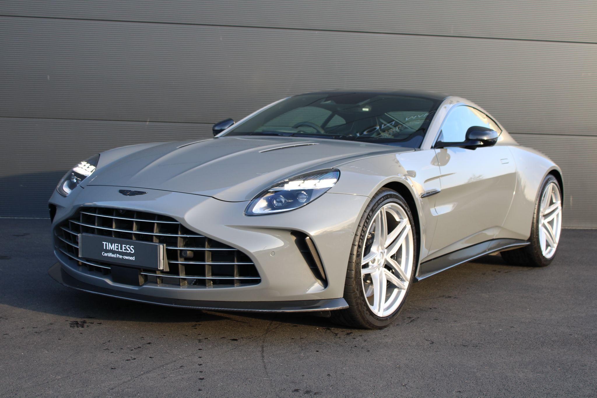 Aston Martin Vantage Image 25
