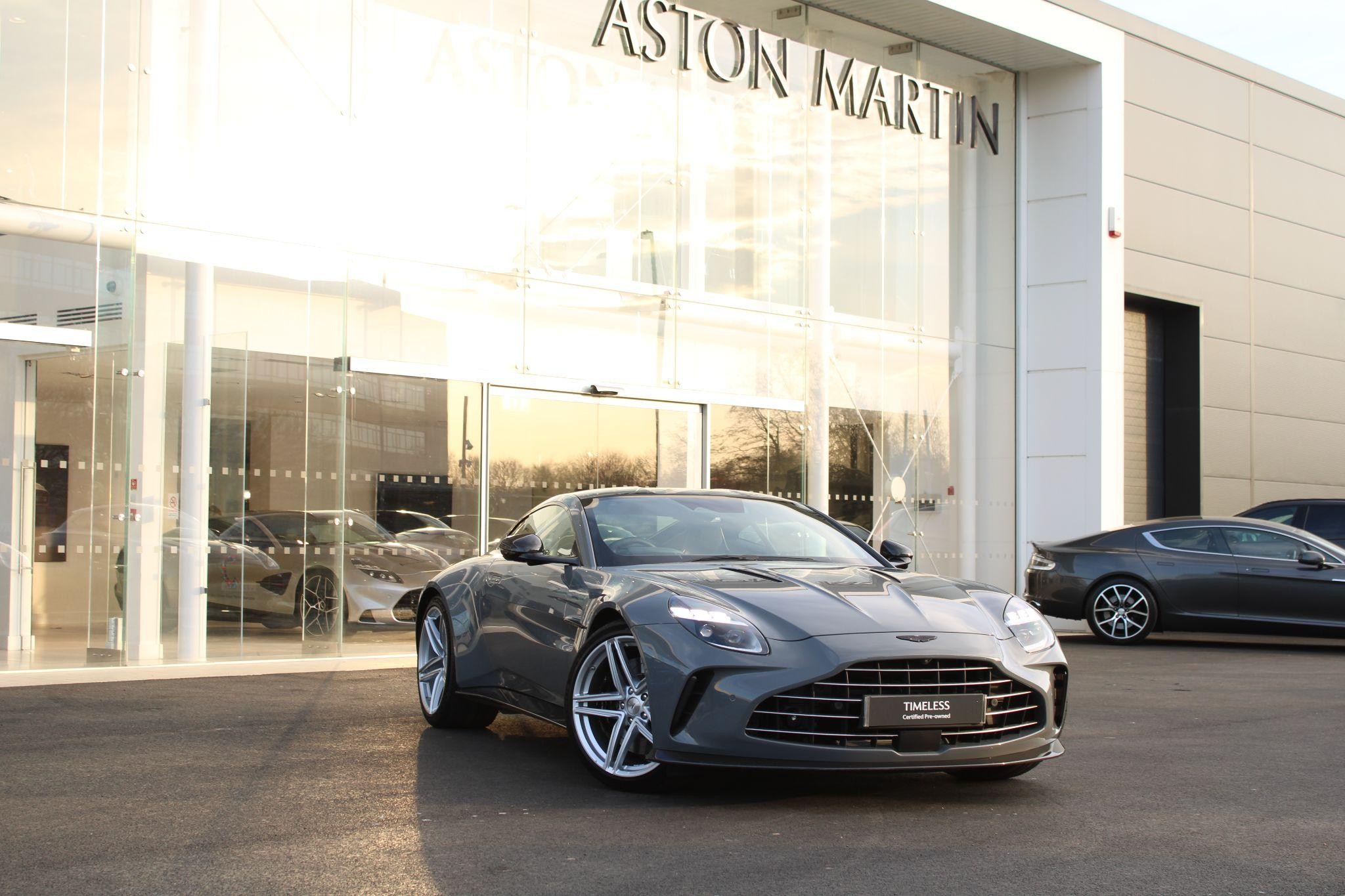 Aston Martin Vantage Image 45