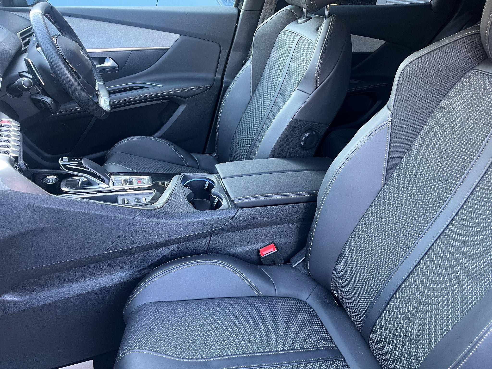 Peugeot 3008 Image 9