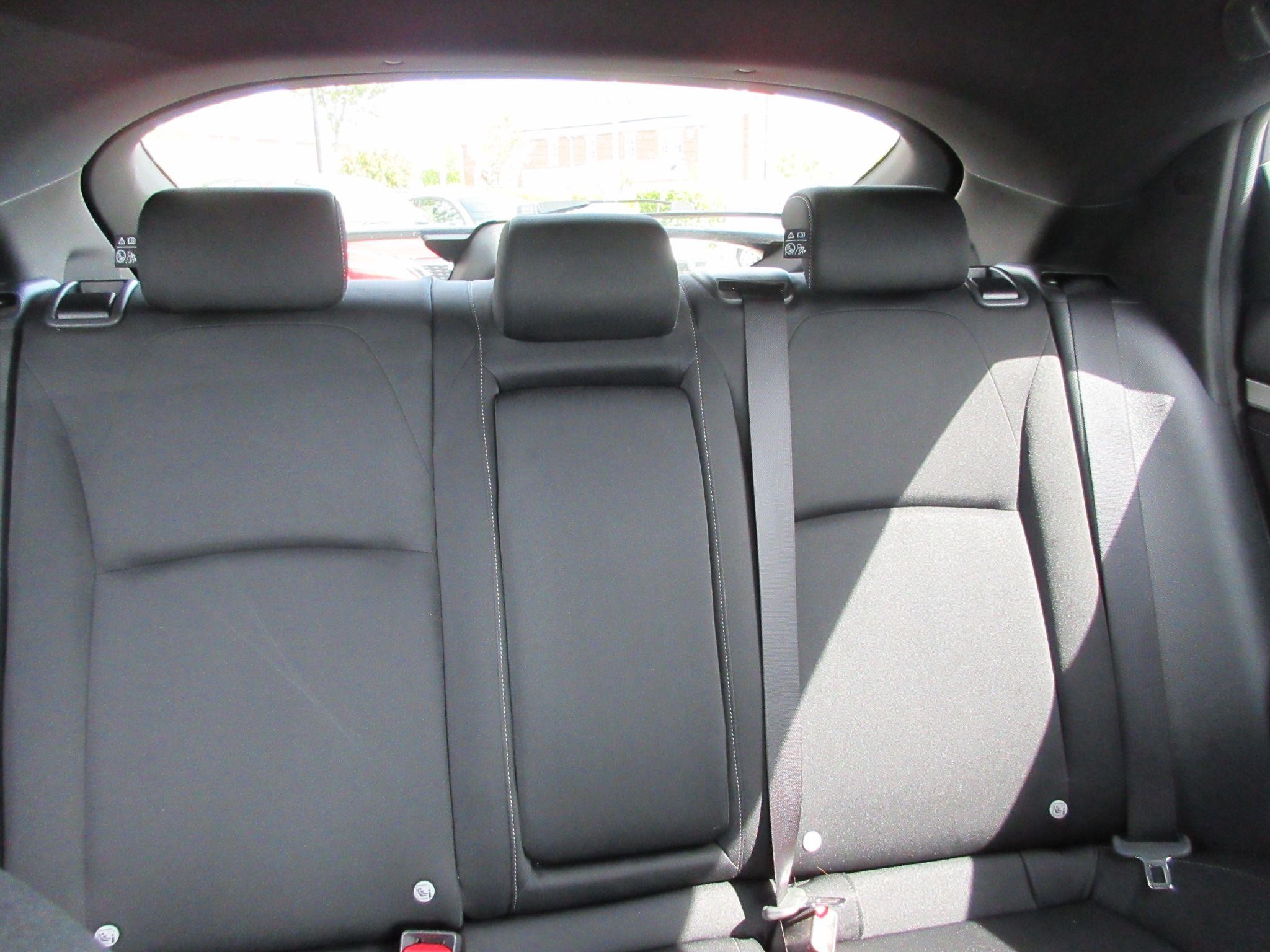 Honda Civic Image 32