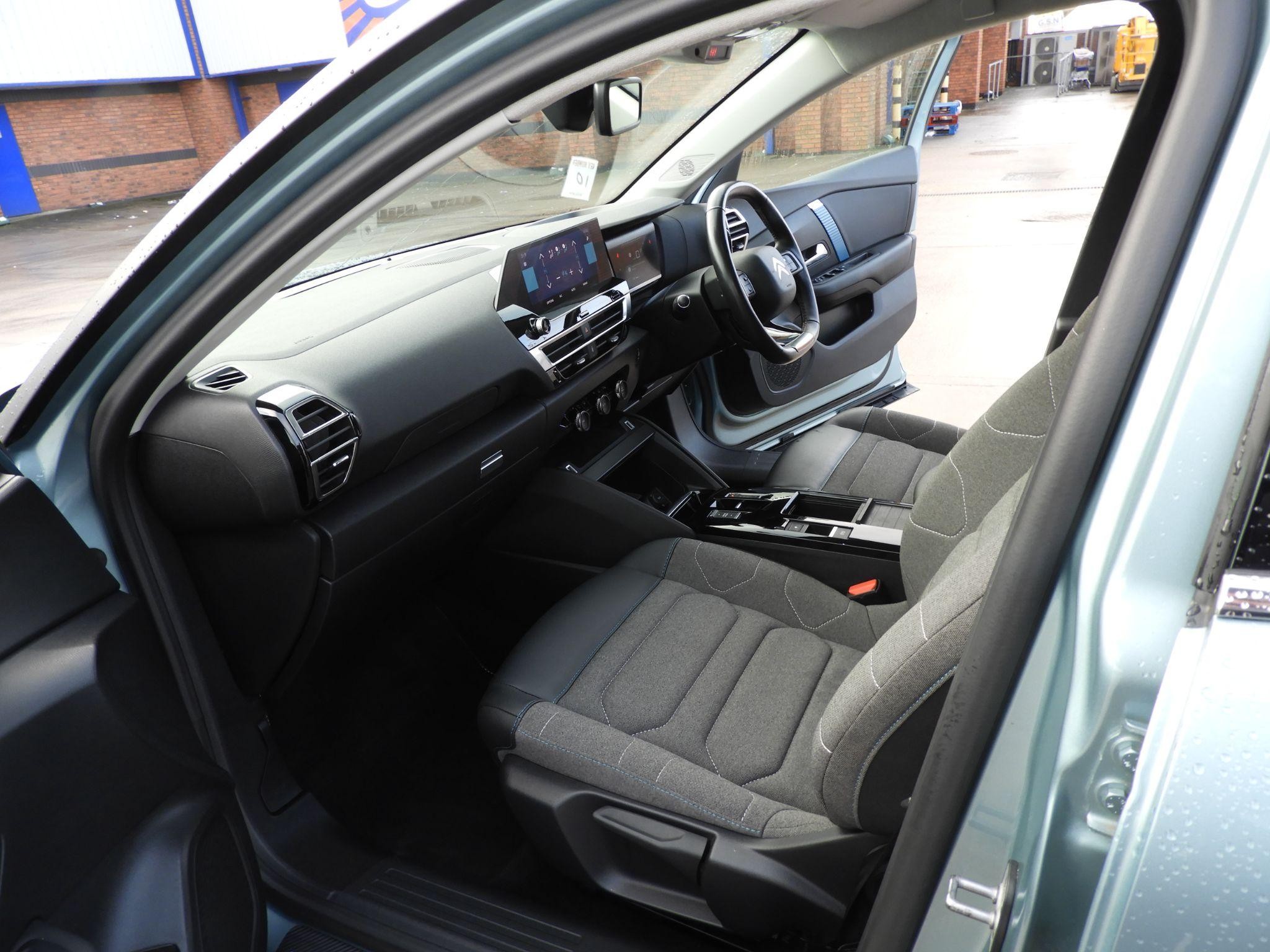 Citroen e-C4 Image 13