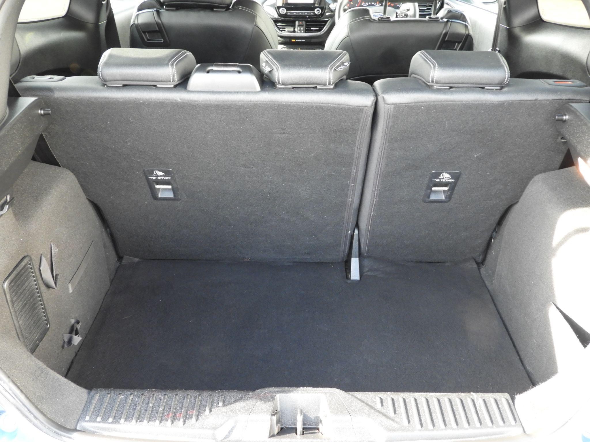 Ford Fiesta Image 10