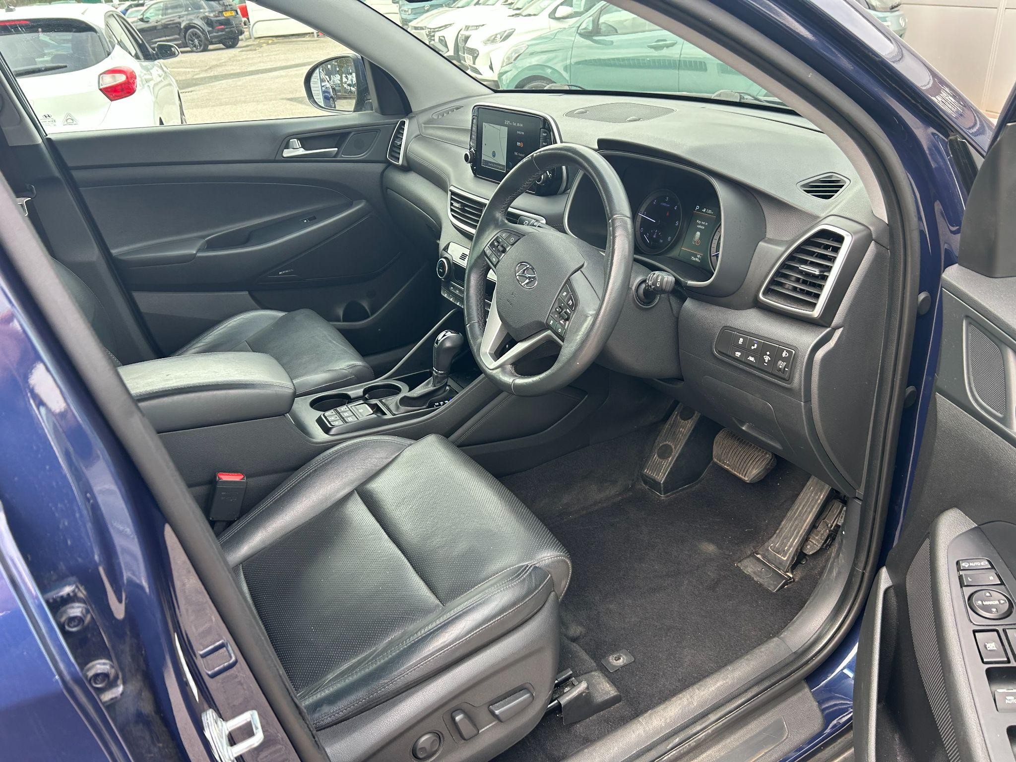 Hyundai TUCSON Image 13
