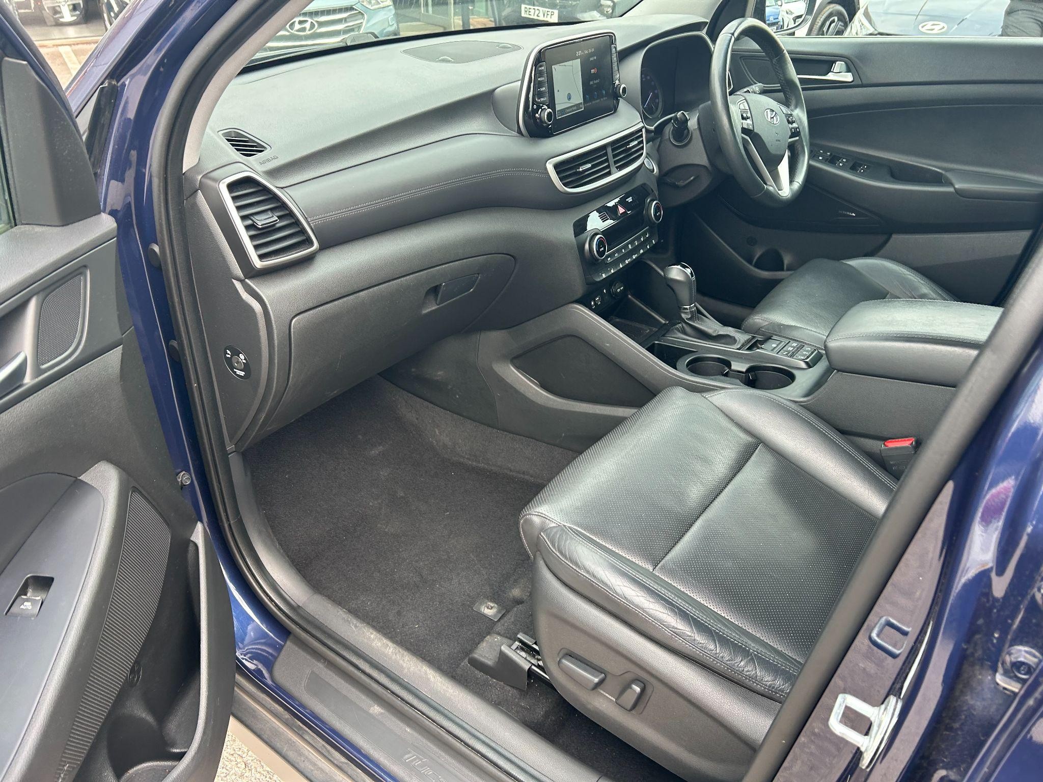 Hyundai TUCSON Image 14