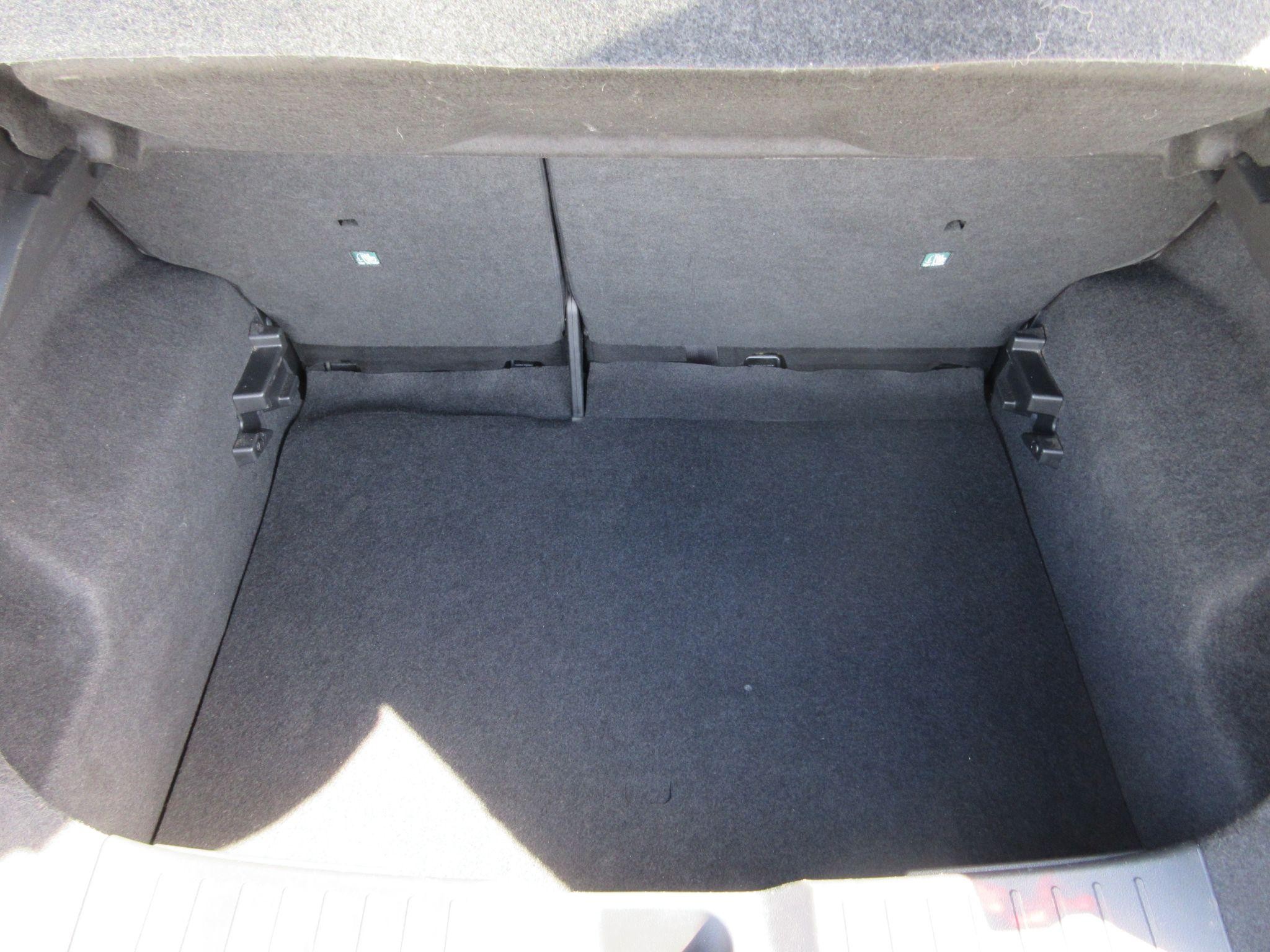 Nissan Juke Image 33