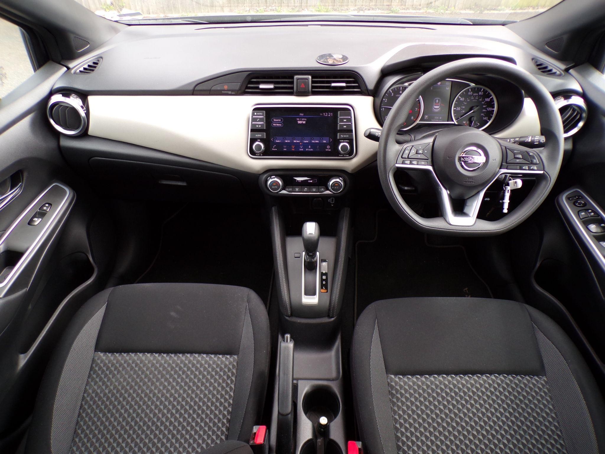 Nissan Micra Image 15