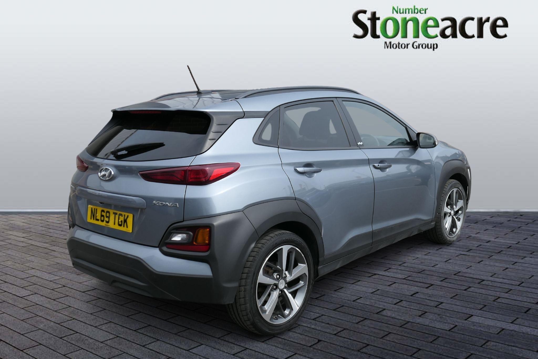 Hyundai KONA Image 8