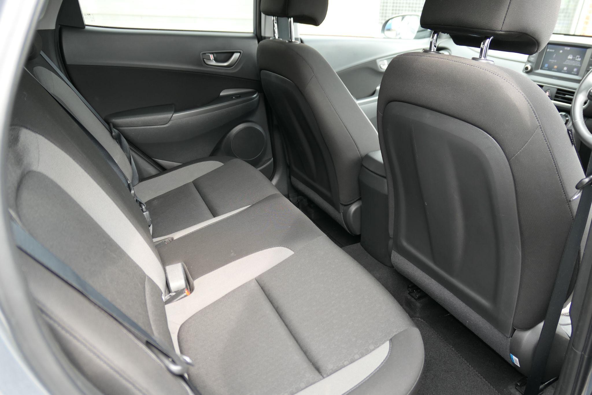Hyundai KONA Image 13