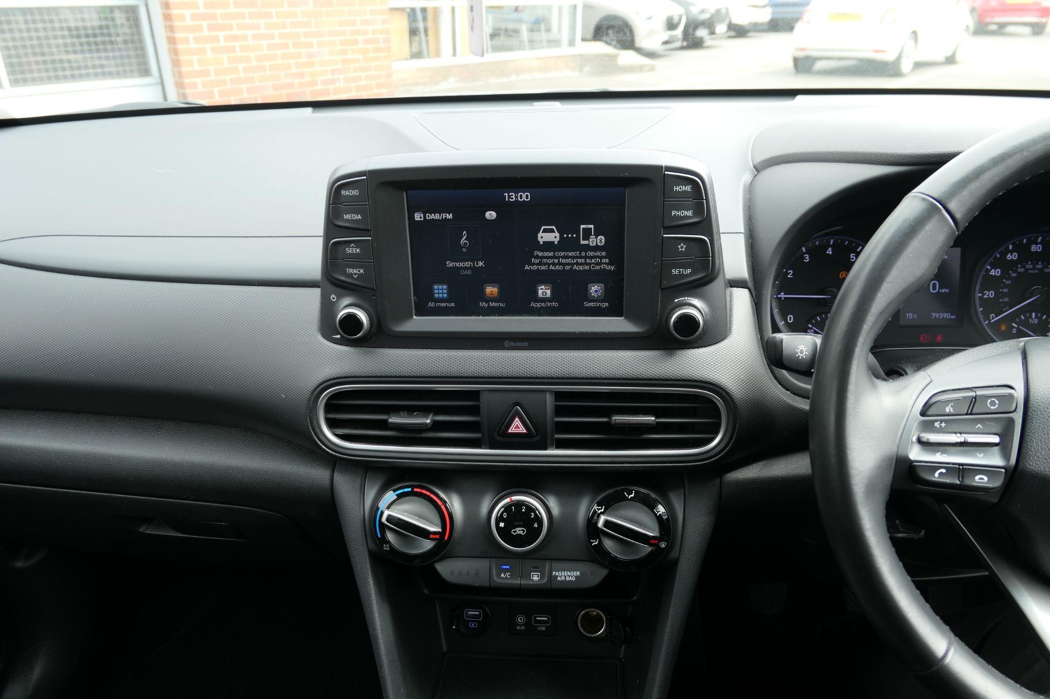 Hyundai KONA Image 23