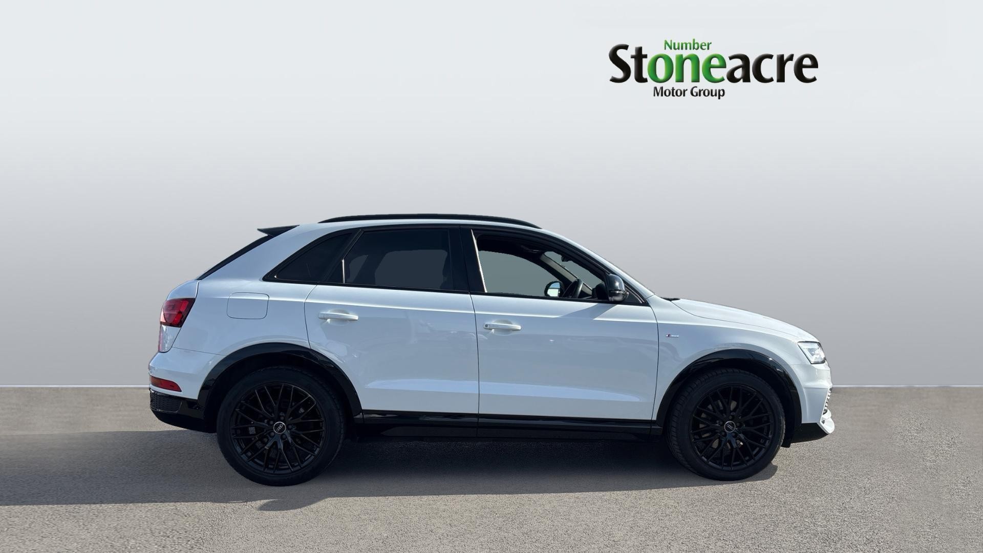 Audi Q3 Image 3
