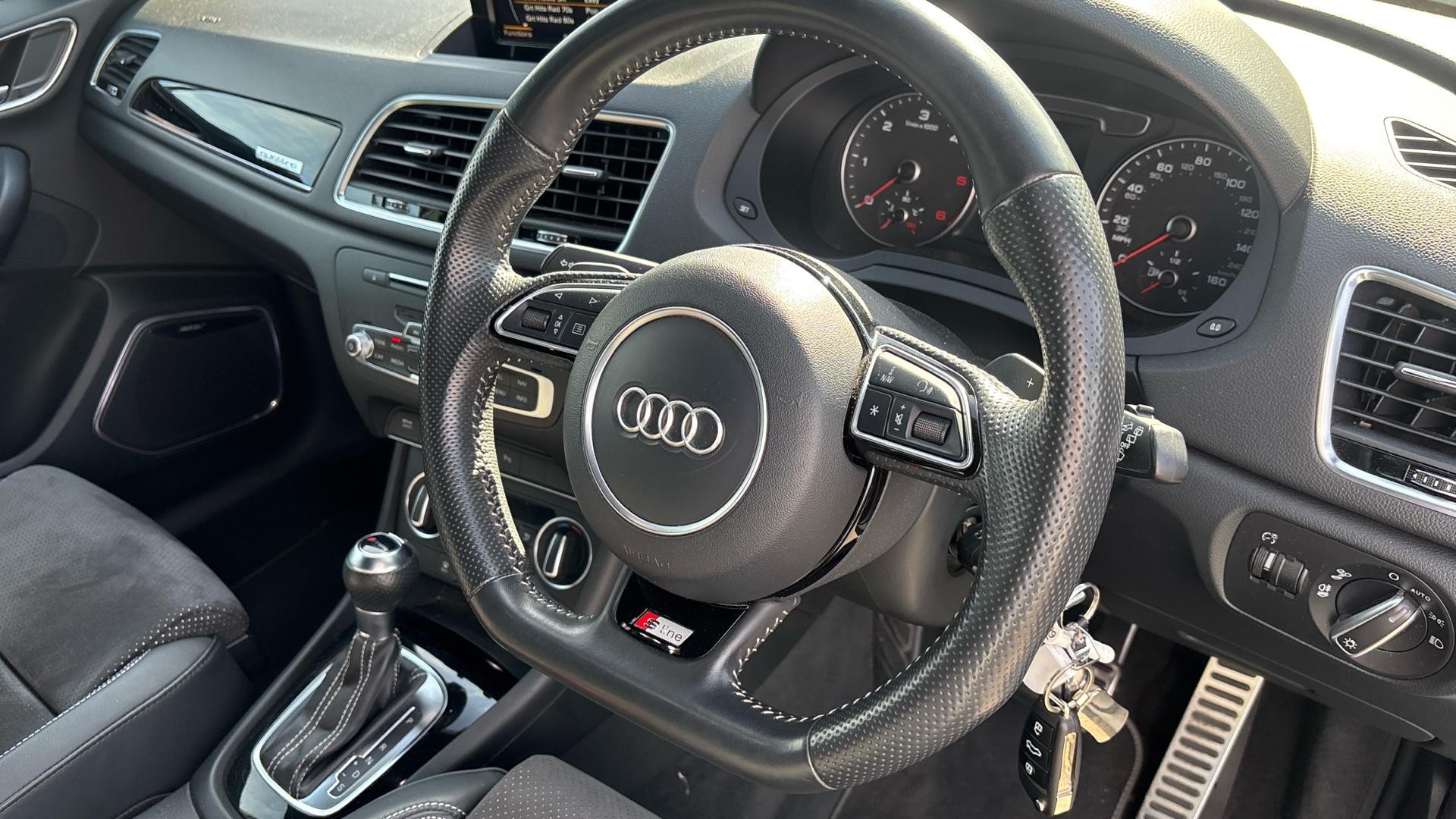 Audi Q3 Image 5