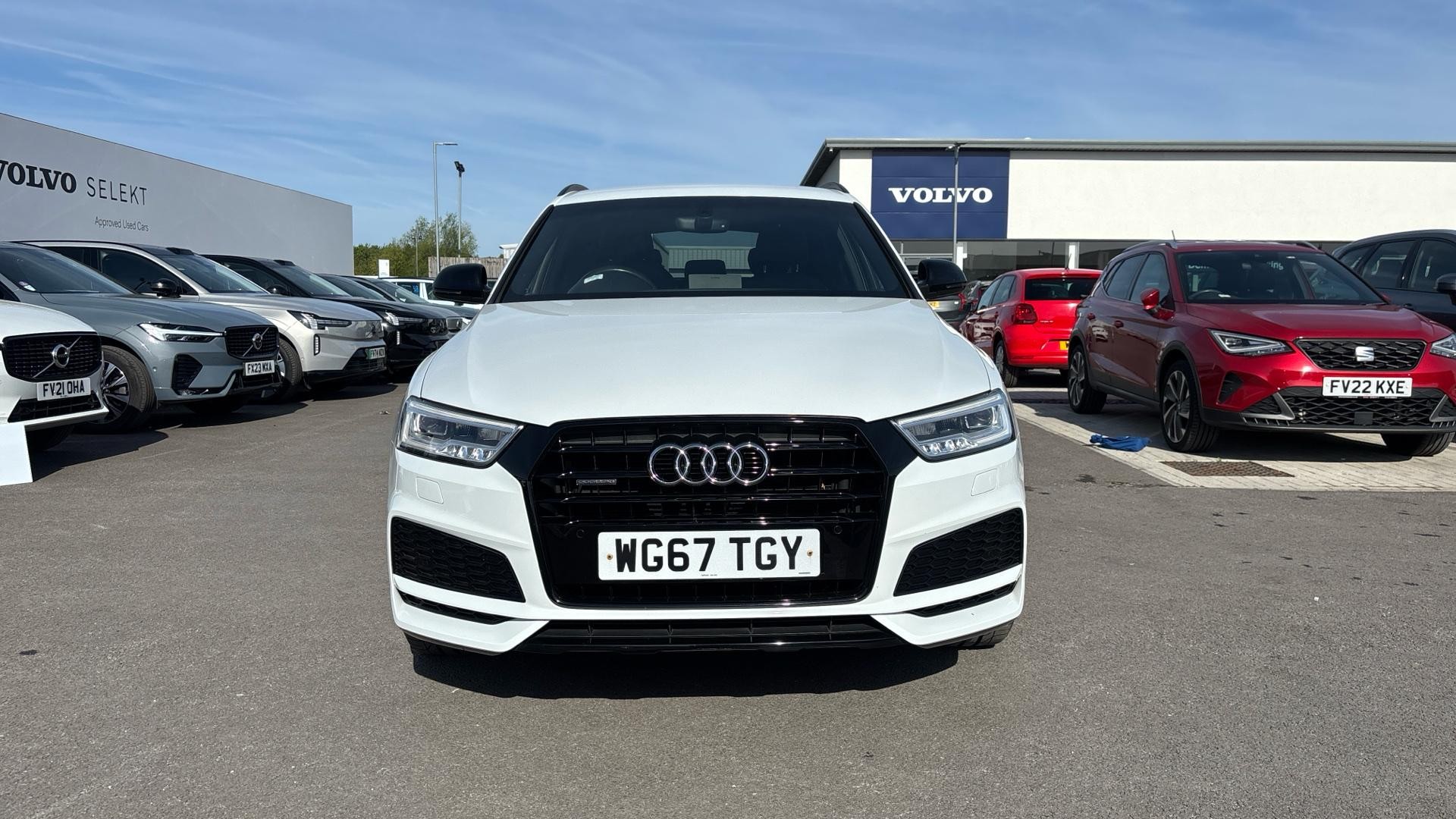 Audi Q3 Image 12