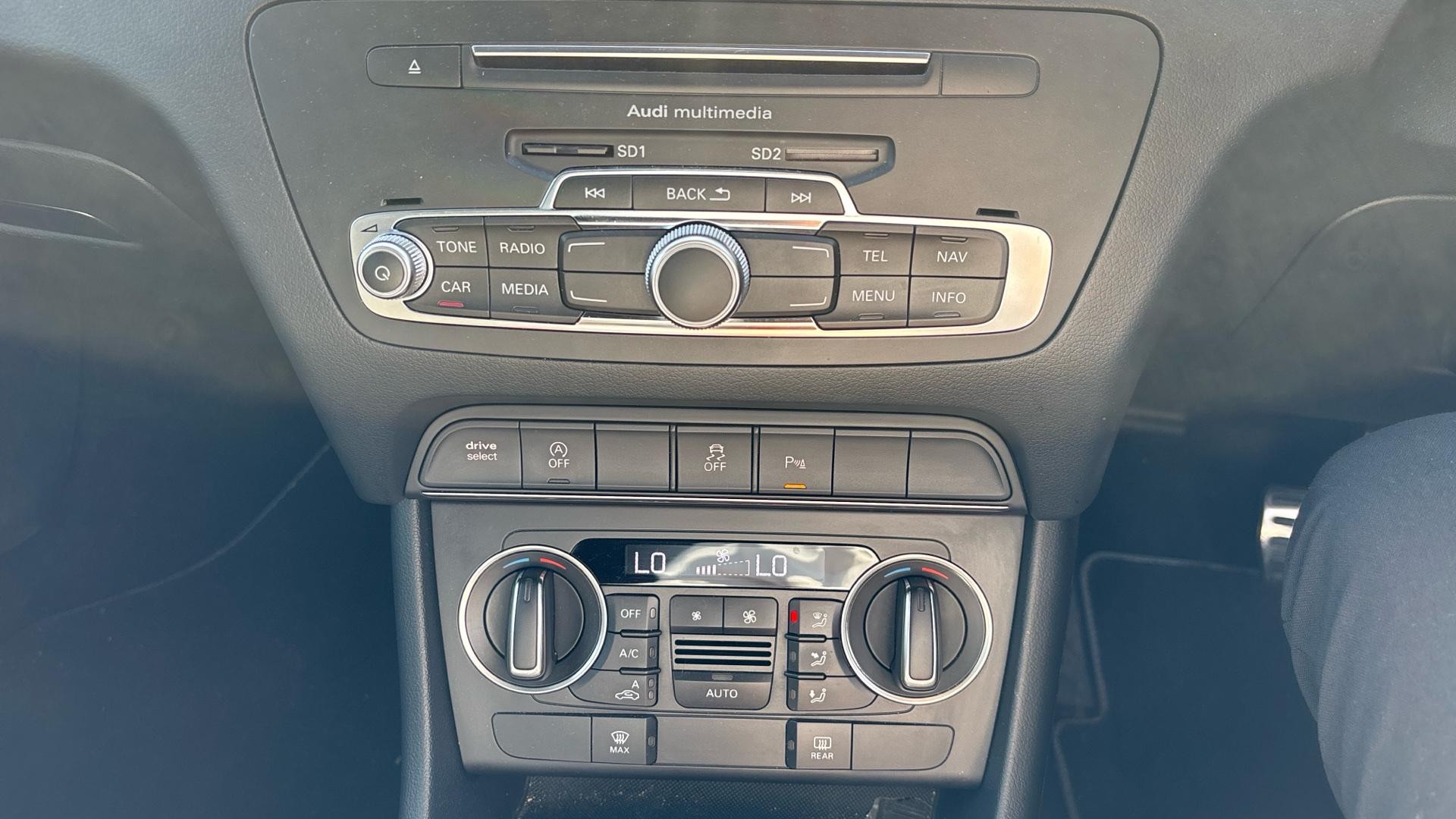 Audi Q3 Image 28