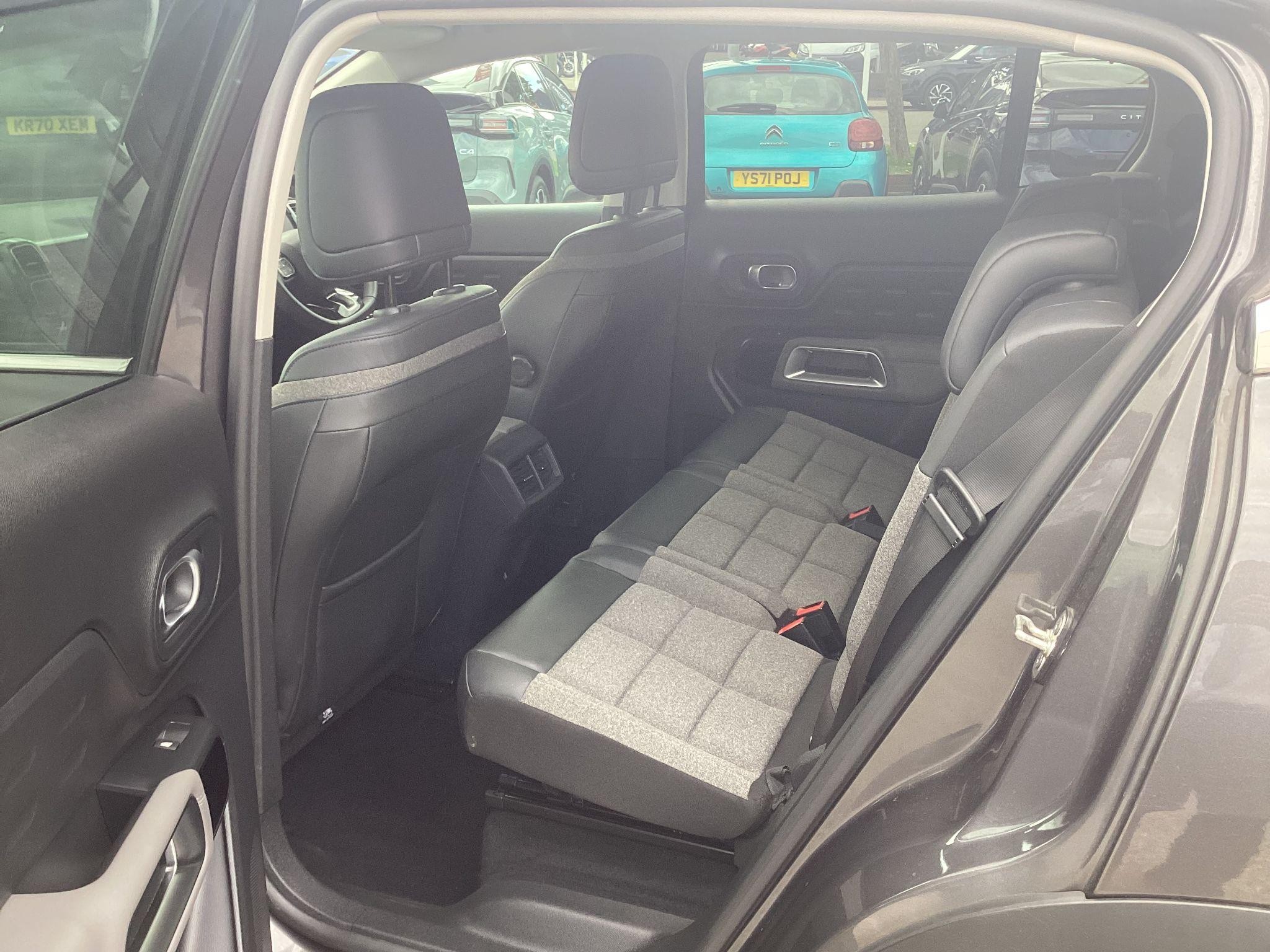 Citroen C5 Aircross Image 12