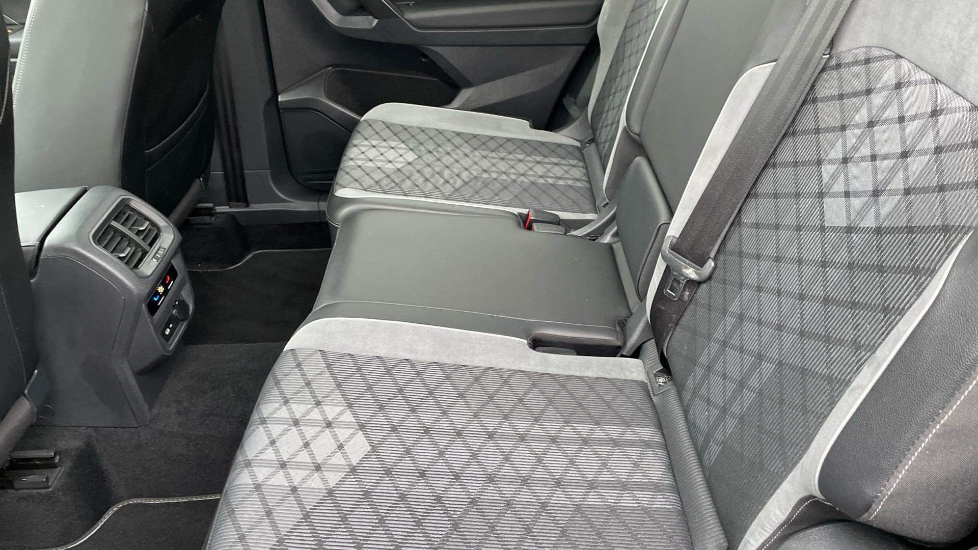 Volkswagen Tiguan Allspace Image 10