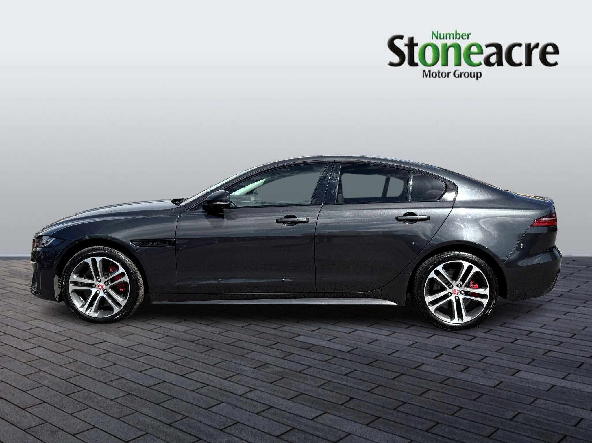 Jaguar XE Image 6