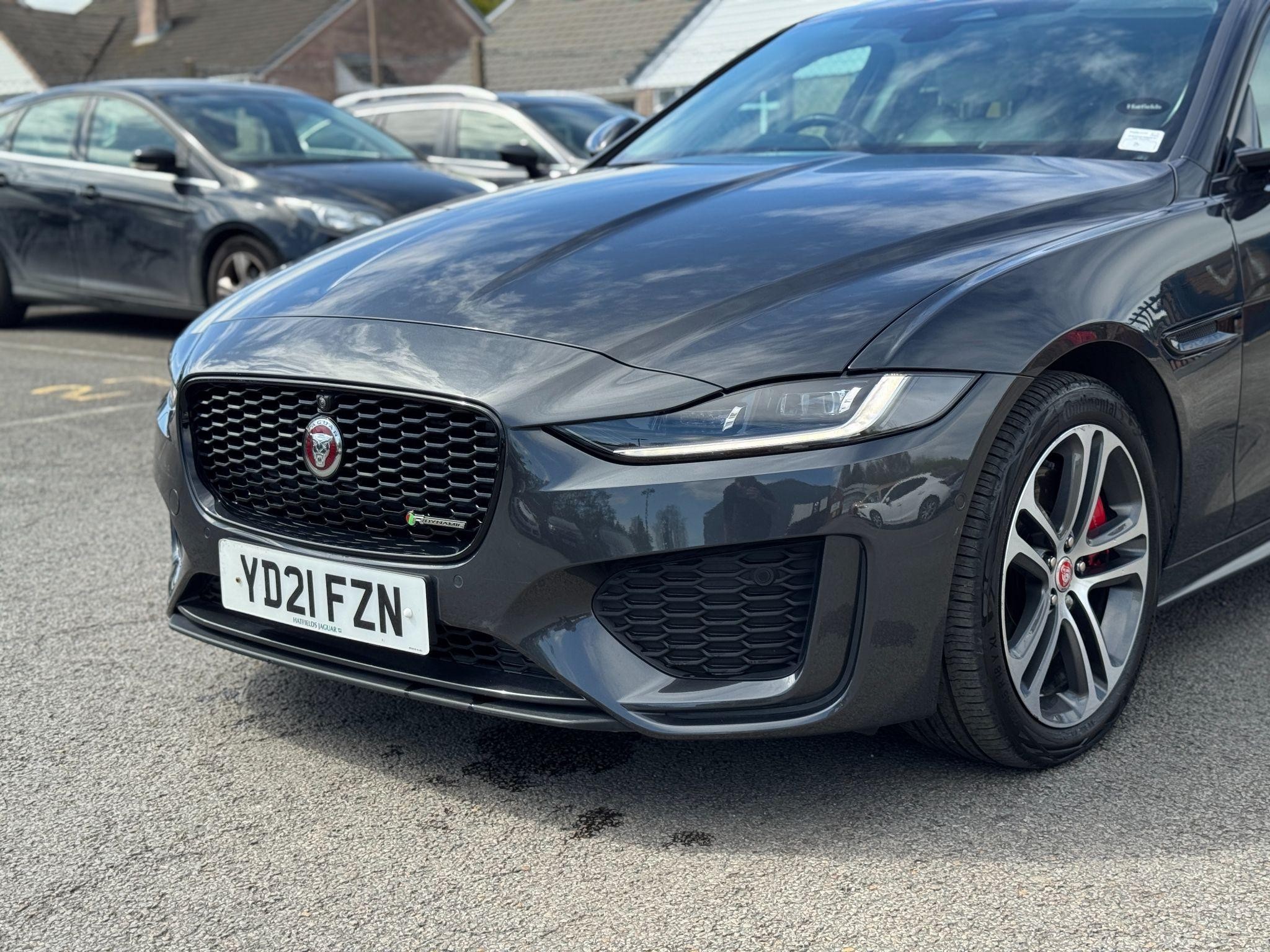 Jaguar XE Image 16
