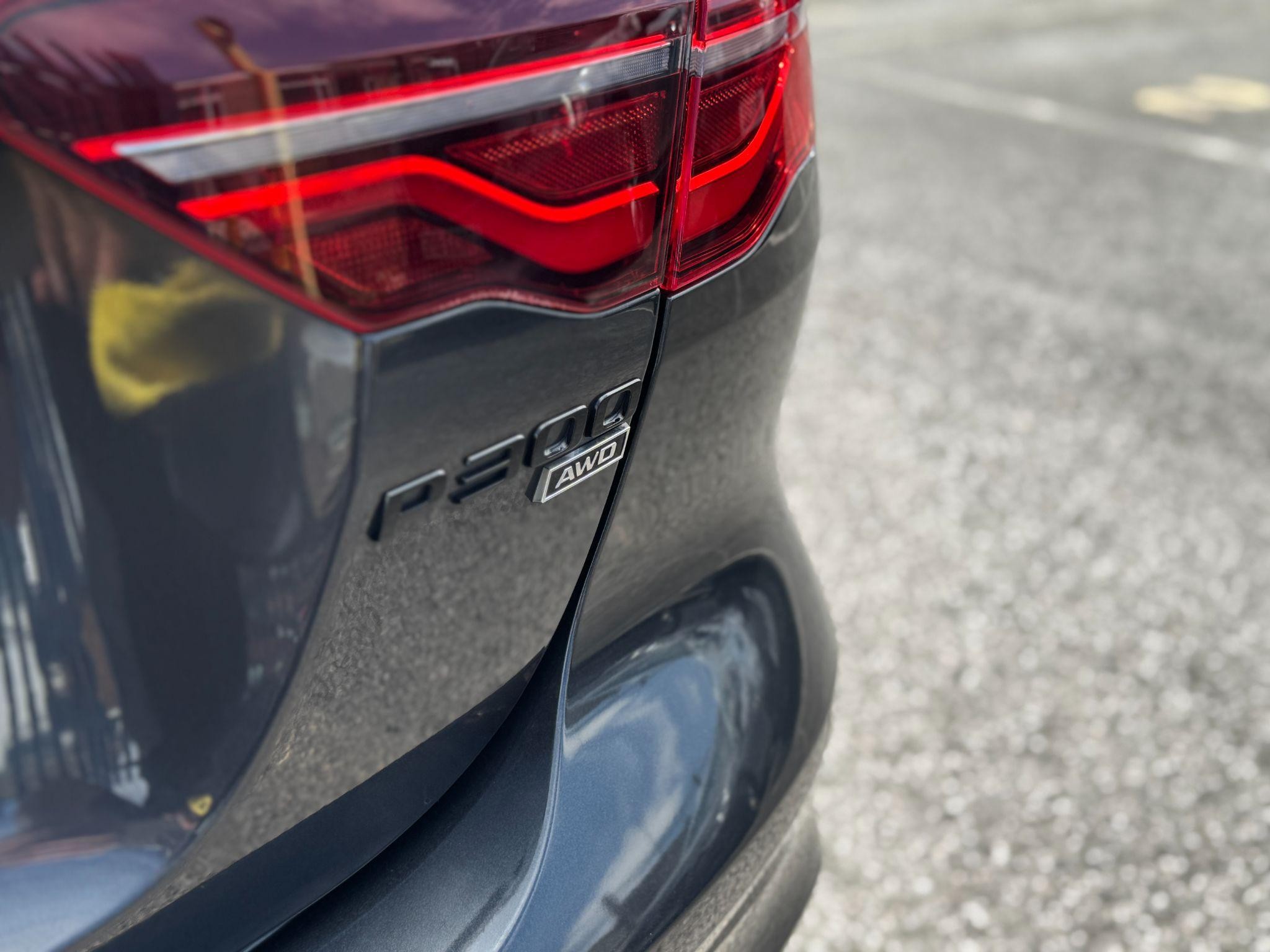 Jaguar XE Image 33