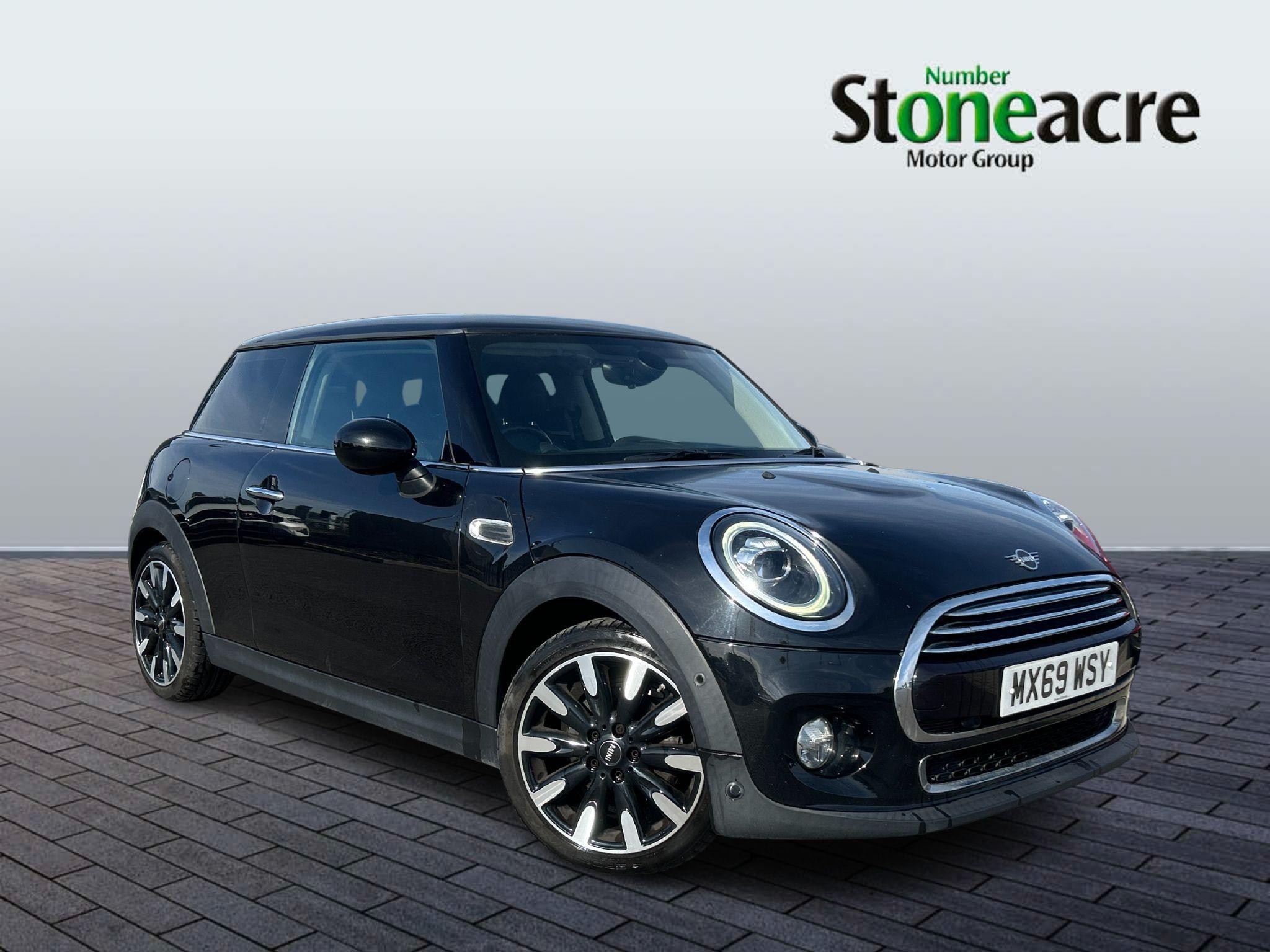 MINI Hatch Image 1