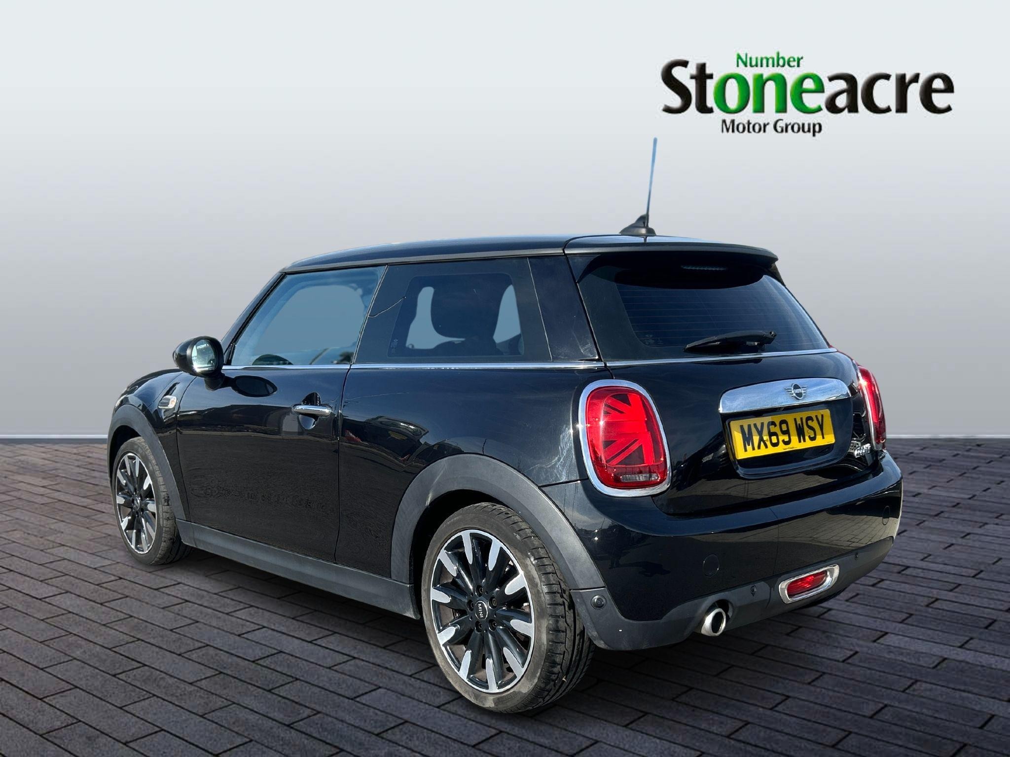 MINI Hatch Image 5