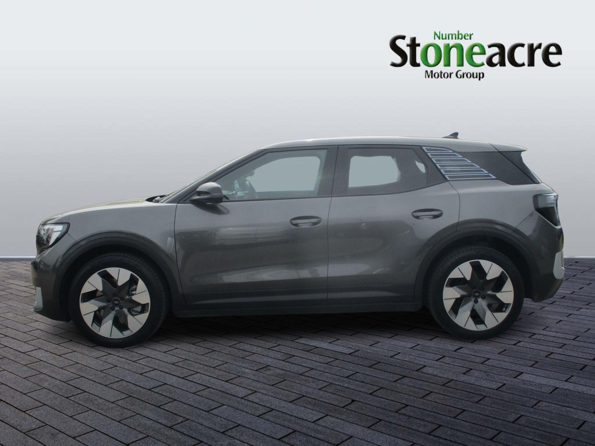 Ford Explorer Image 8