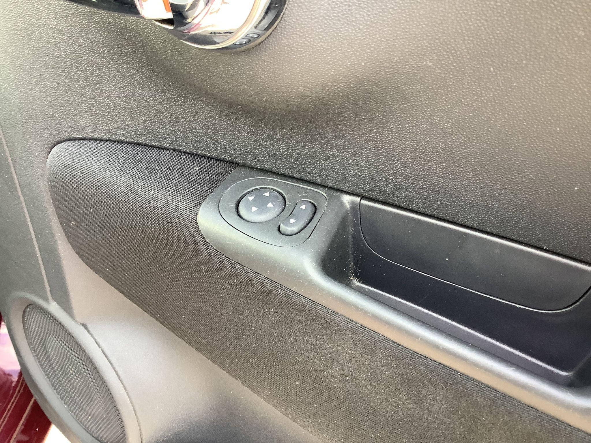 Fiat 500 Image 12