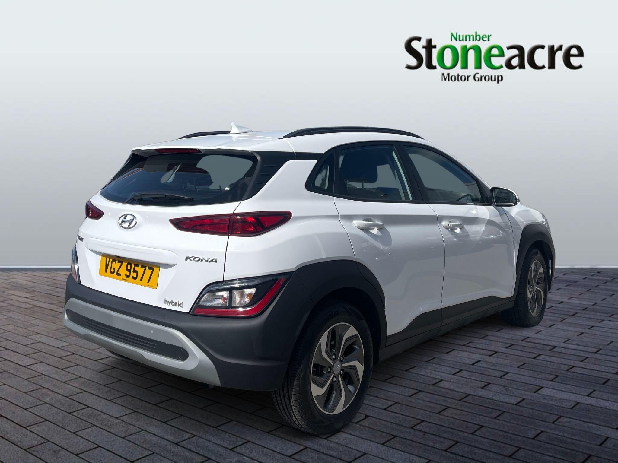 Hyundai KONA Image 2