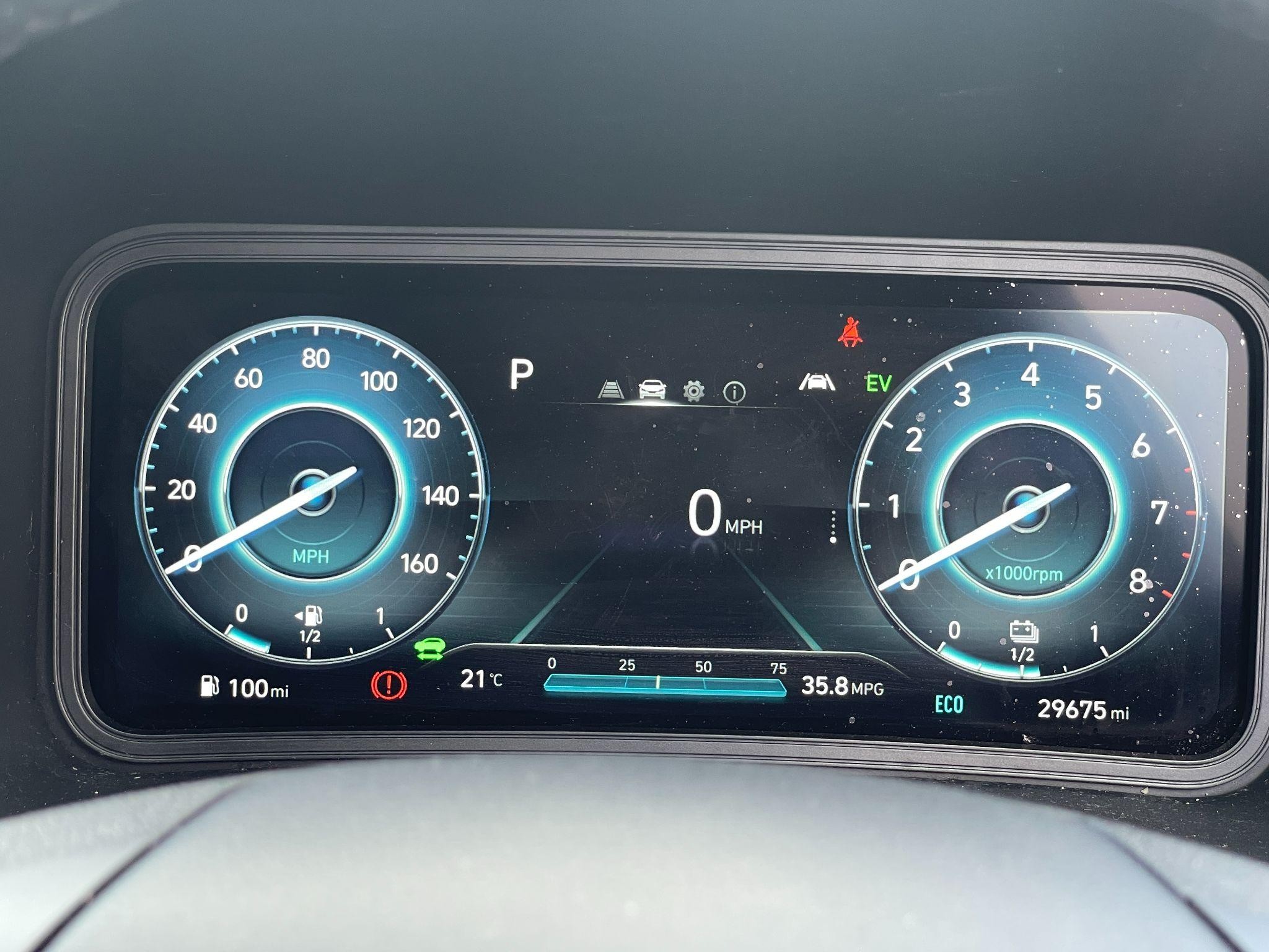 Hyundai KONA Image 17