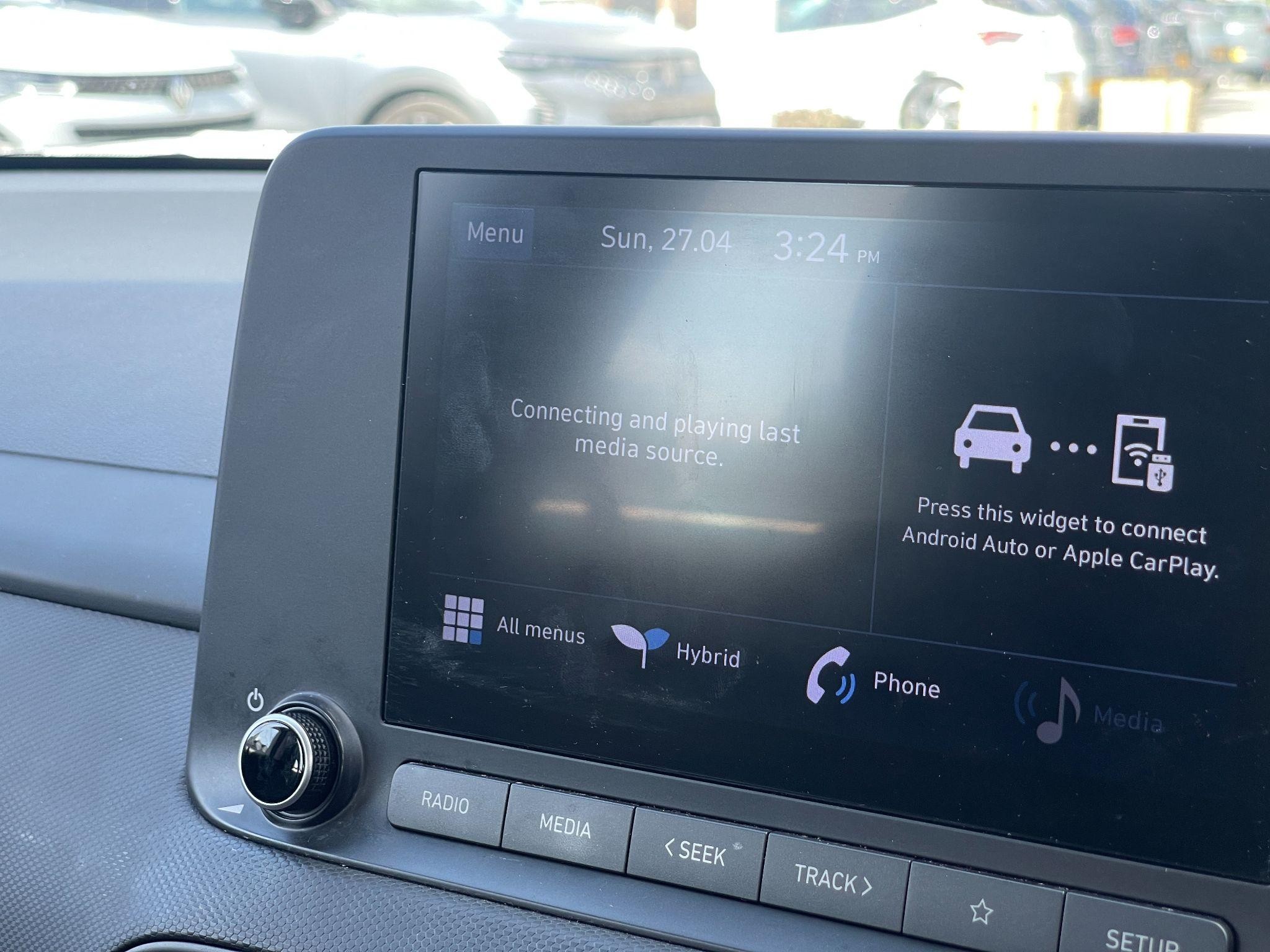 Hyundai KONA Image 18