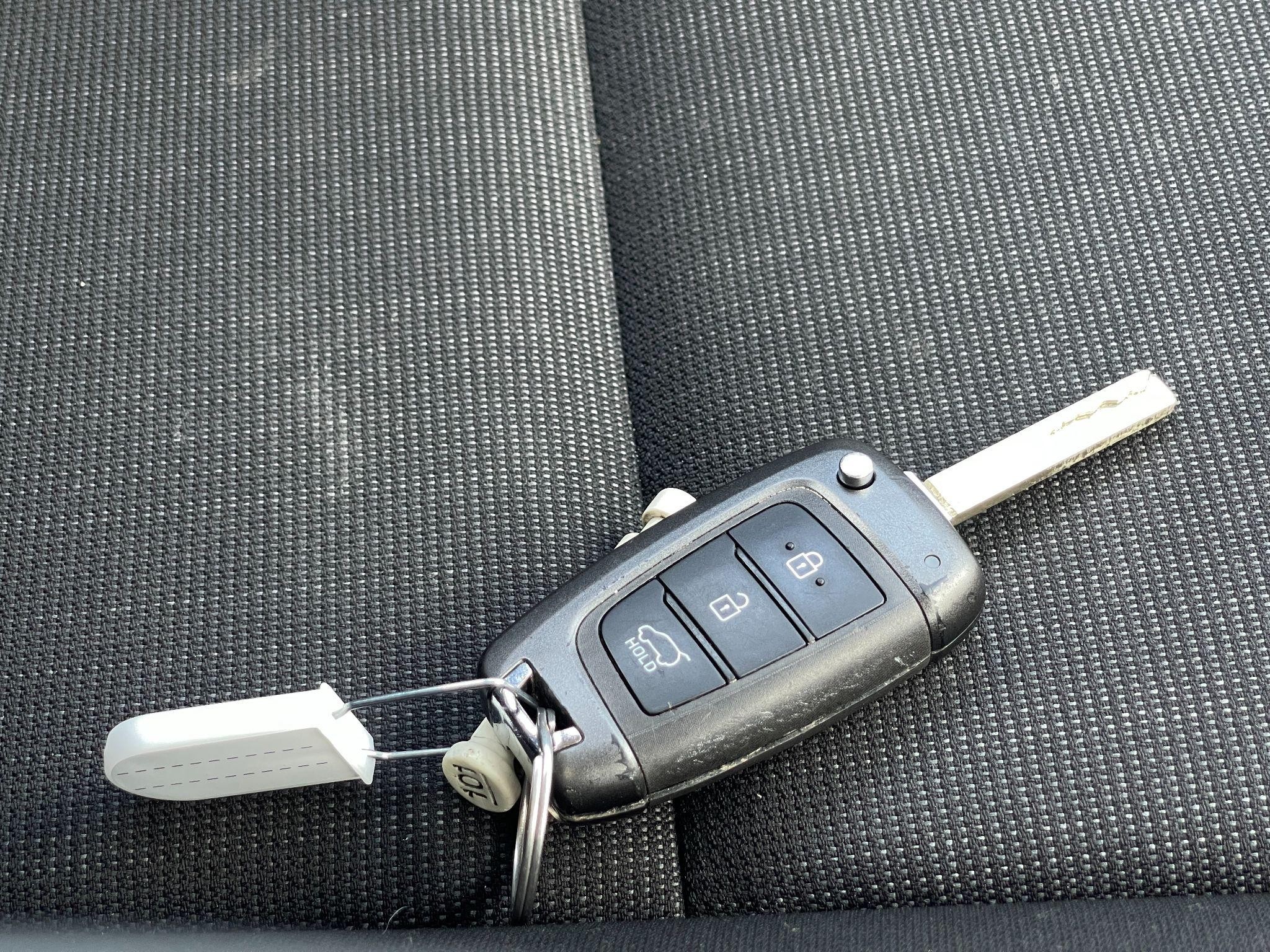 Hyundai KONA Image 28