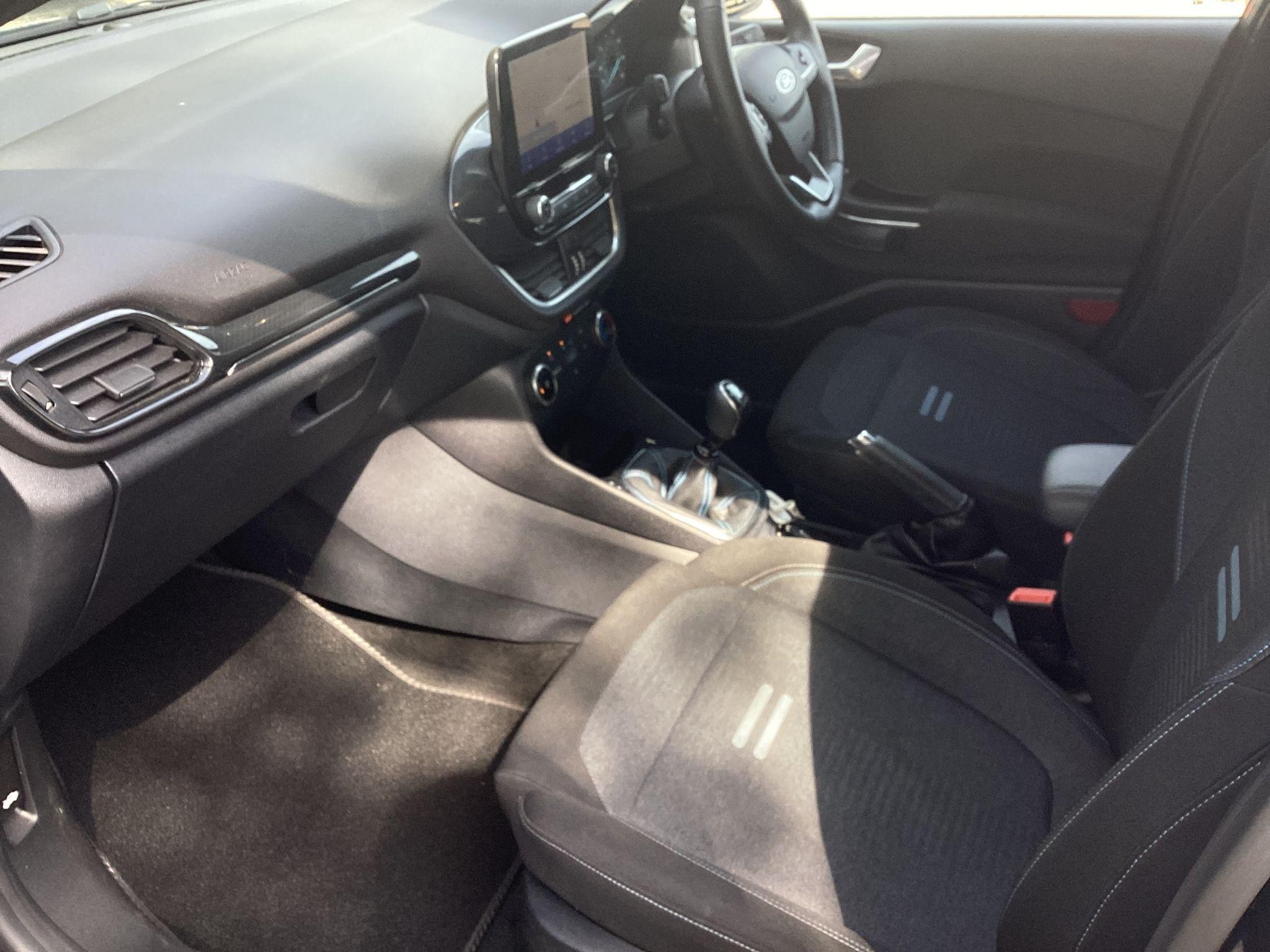 Ford Fiesta Image 14