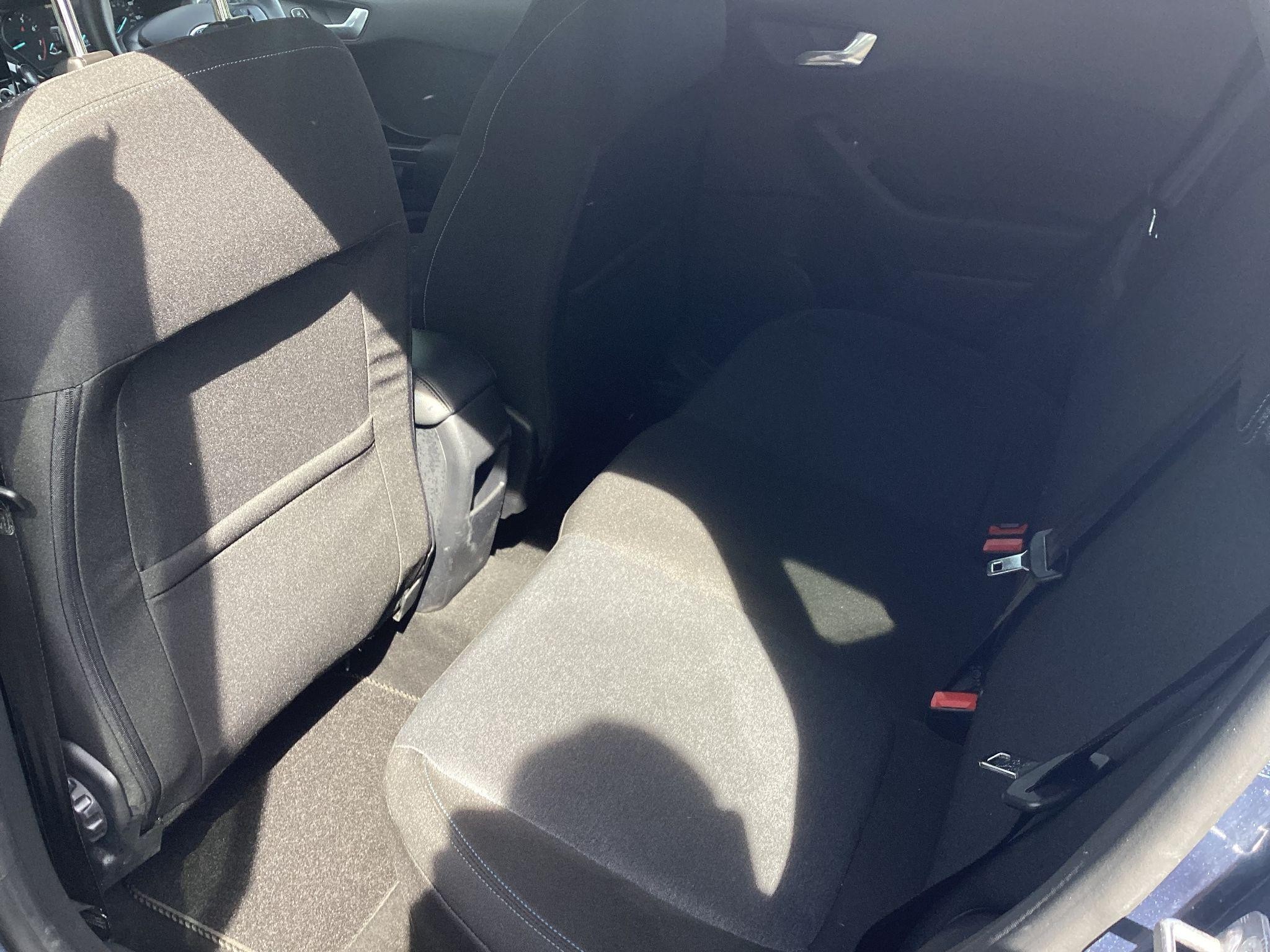 Ford Fiesta Image 17