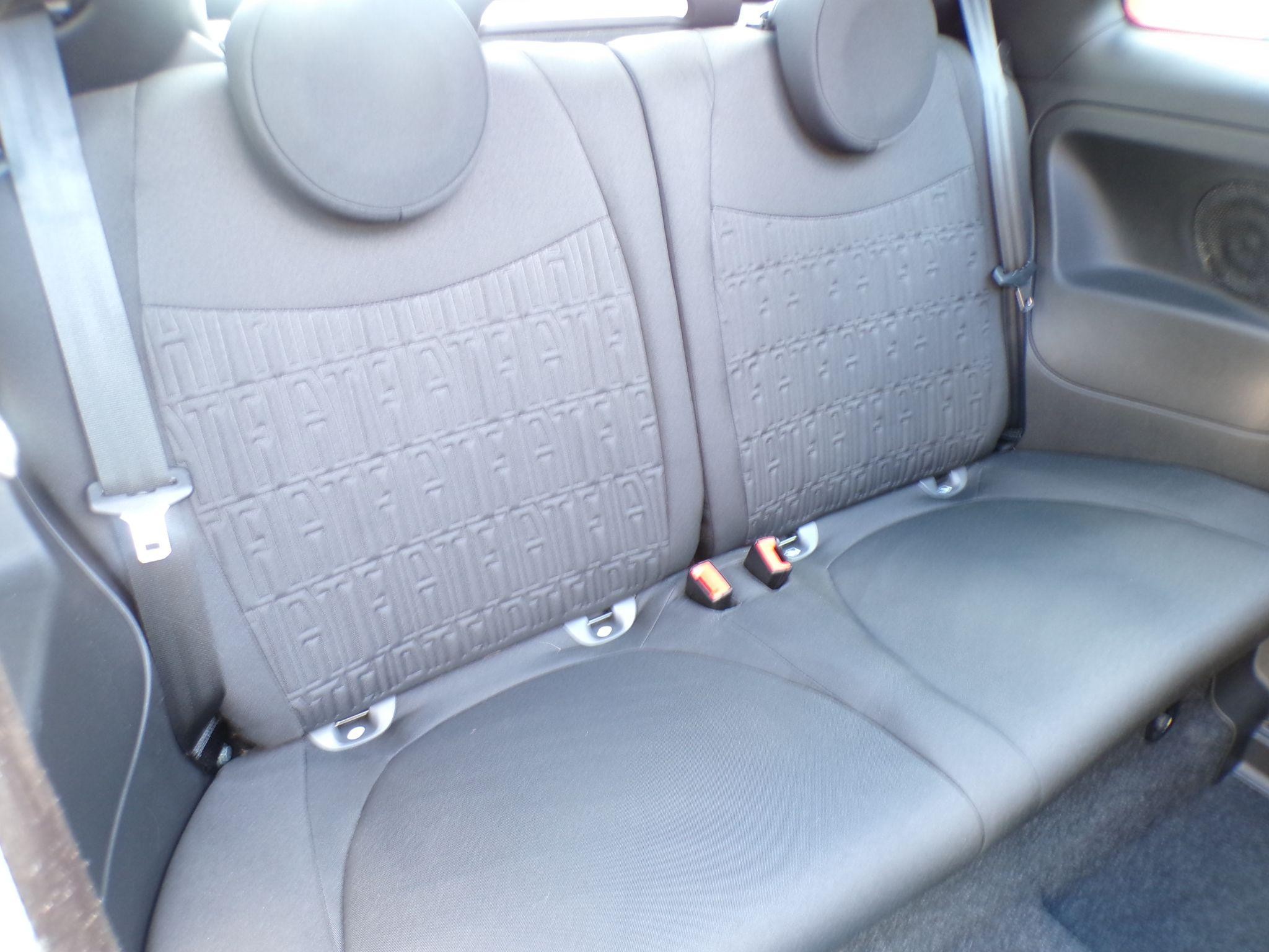 Fiat 500c Hybrid Image 18