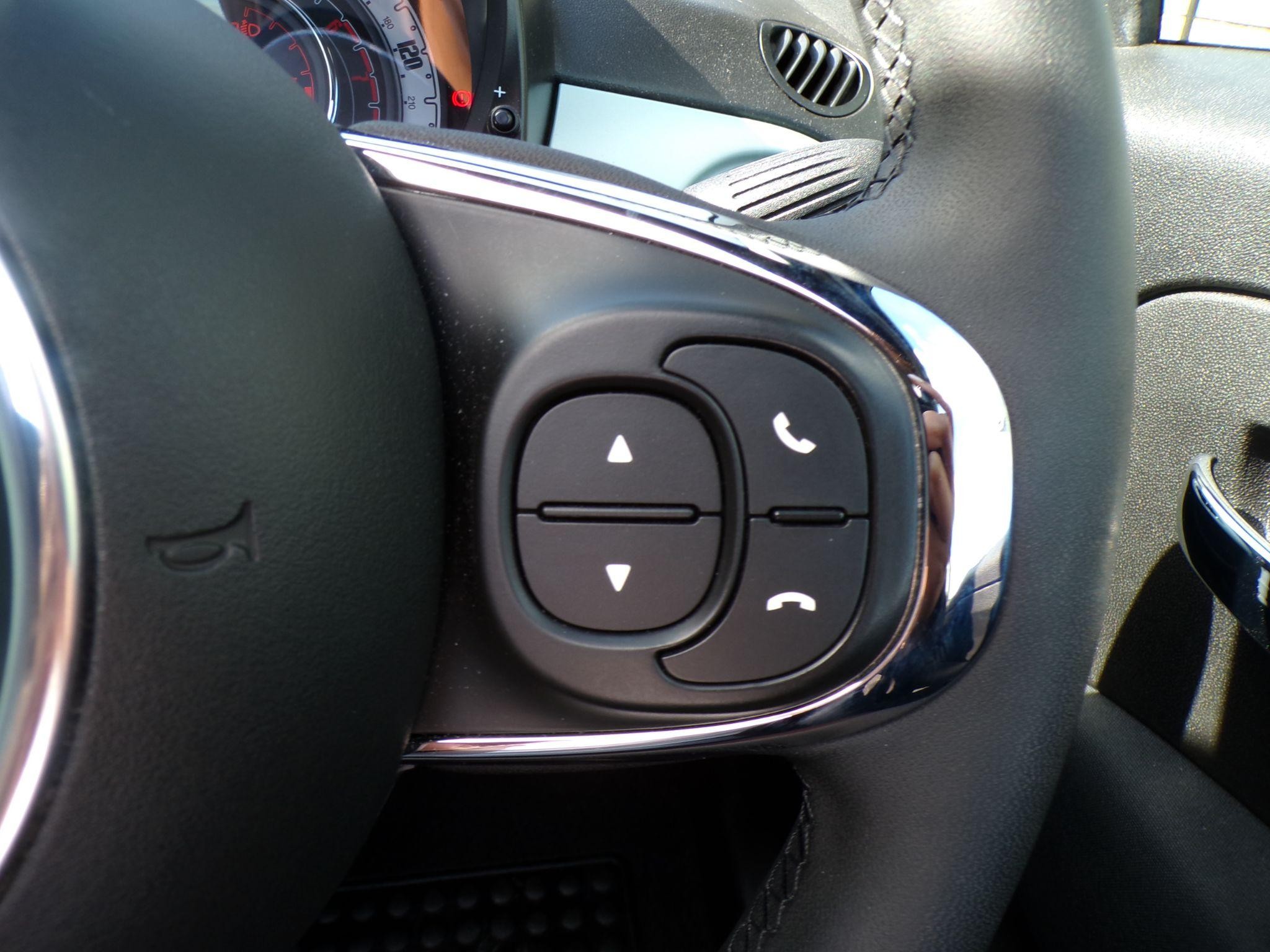Fiat 500c Hybrid Image 22