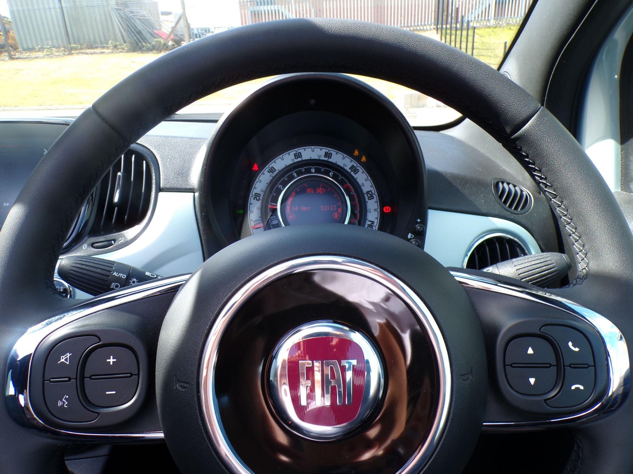 Fiat 500c Hybrid Image 26