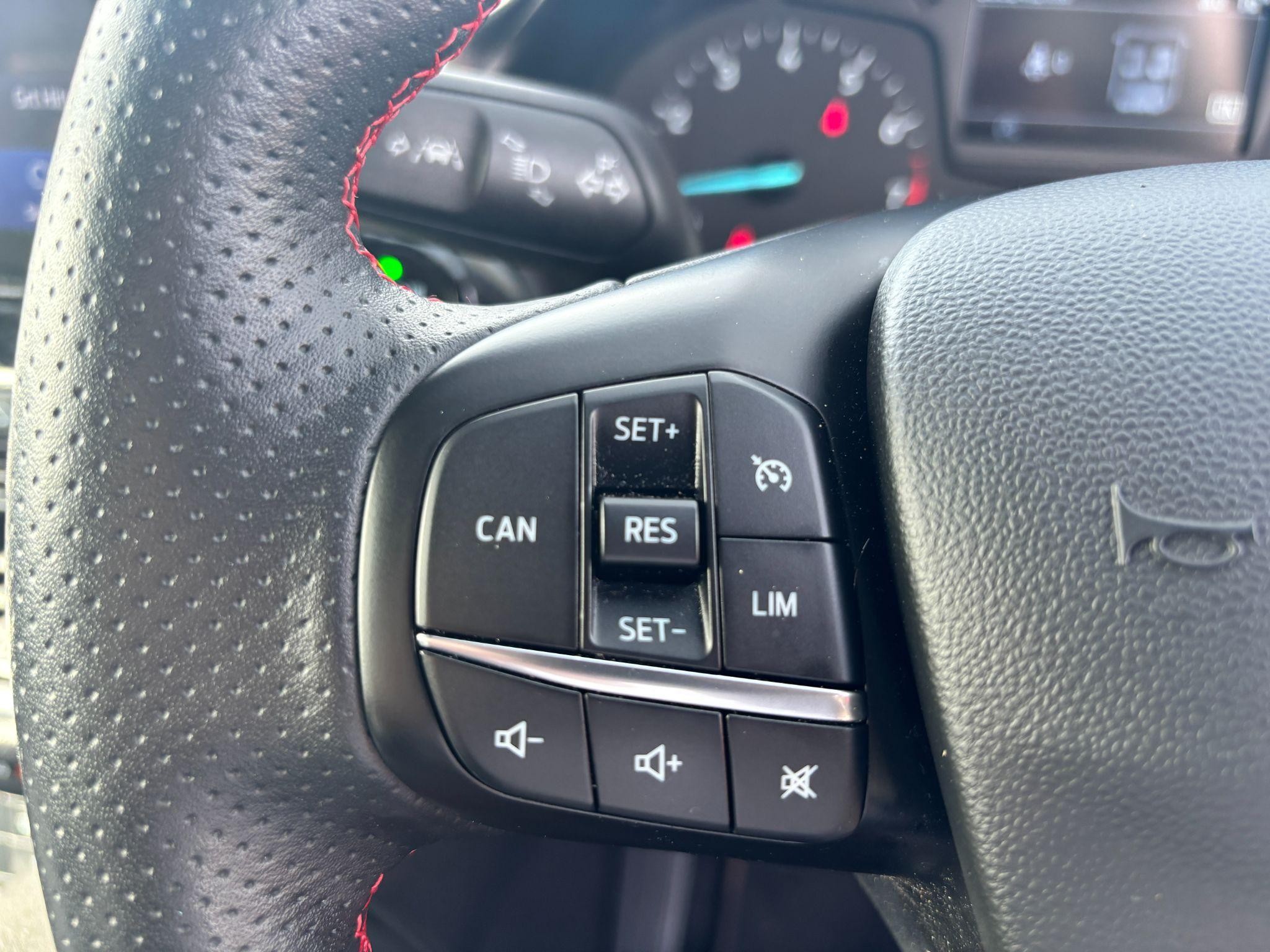 Ford Fiesta Image 16