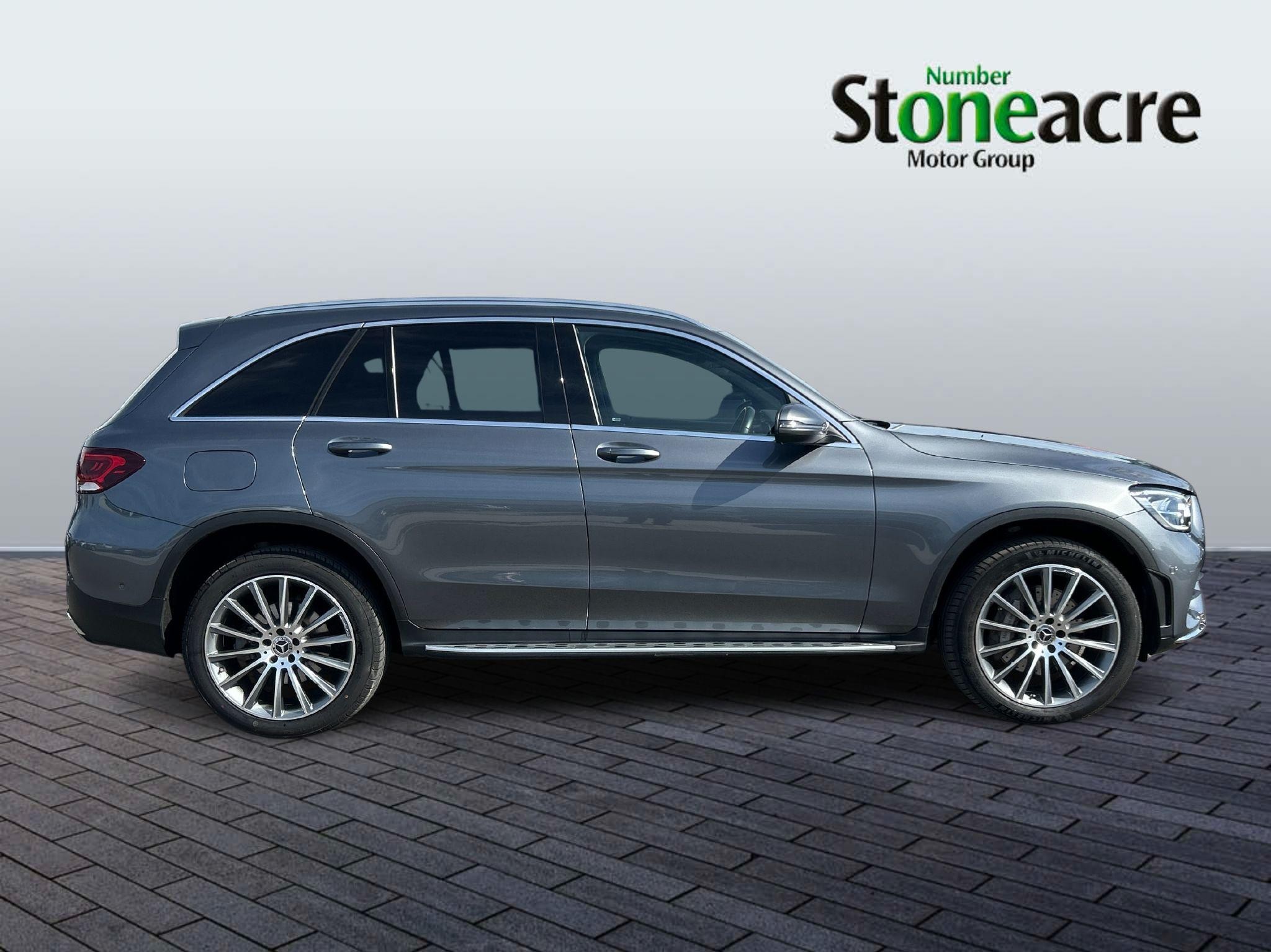 Mercedes-Benz GLC Image 2