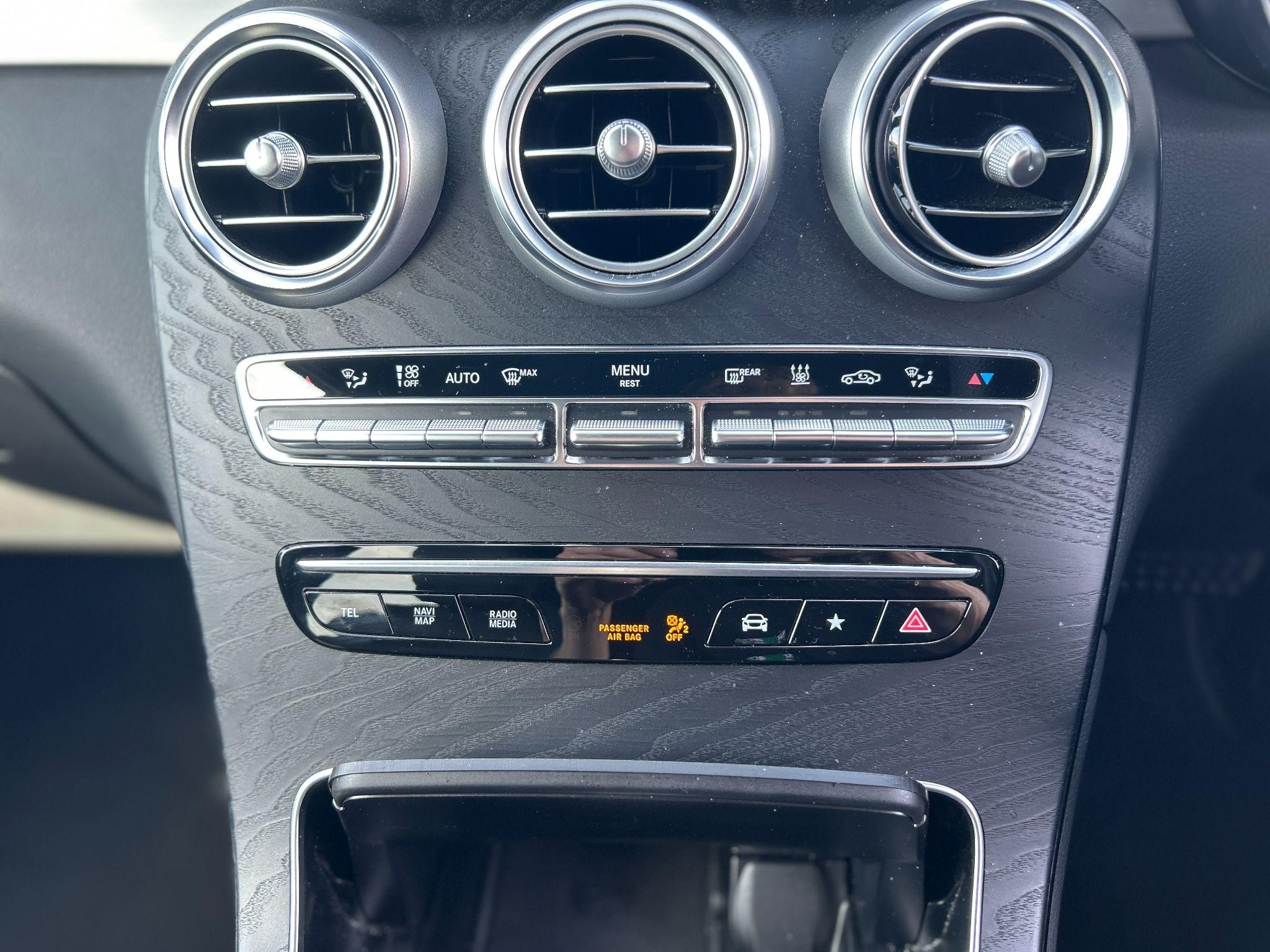 Mercedes-Benz GLC Image 27