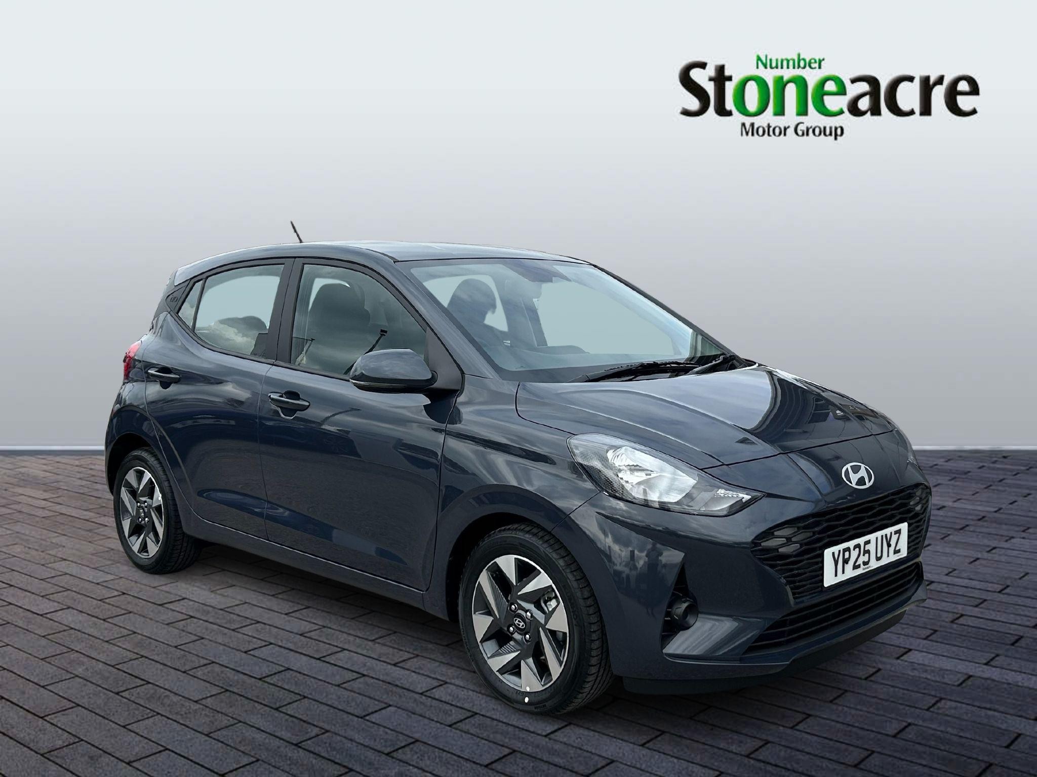 Hyundai i10 Image 1