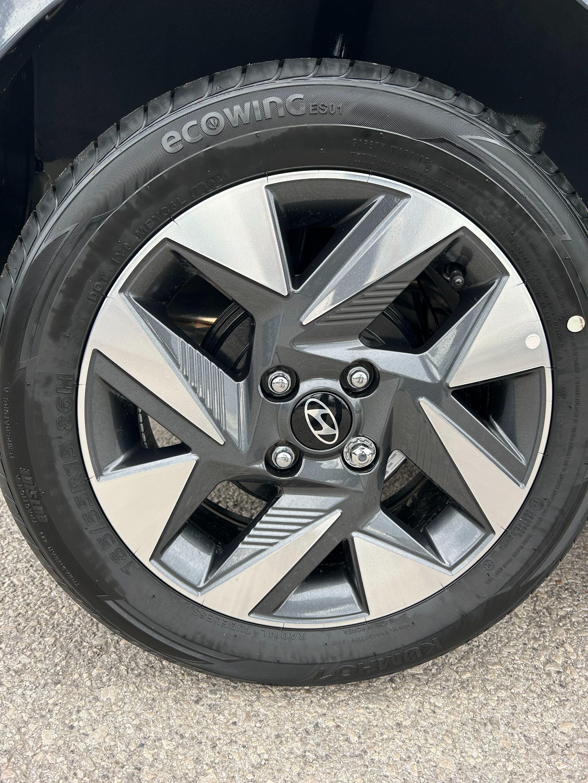 Hyundai i10 Image 9