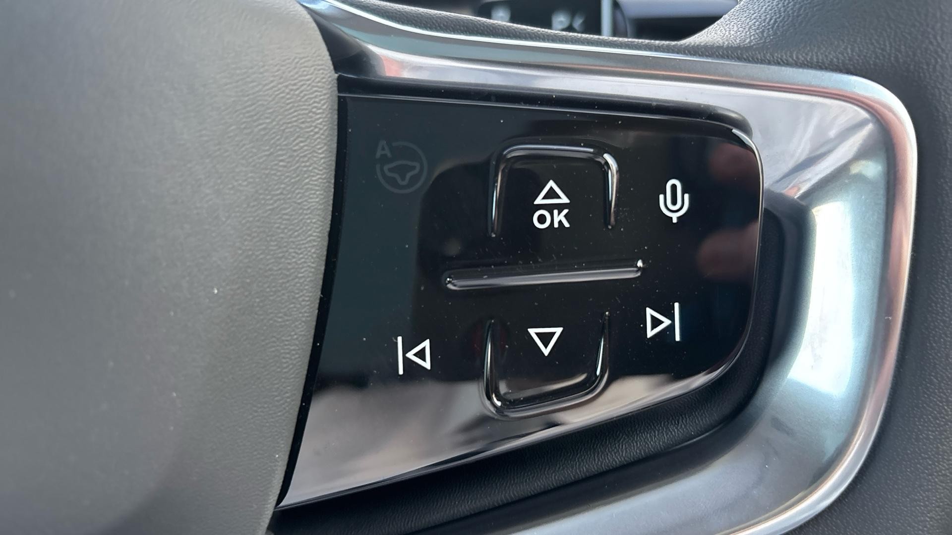 Volvo EX90 Image 19